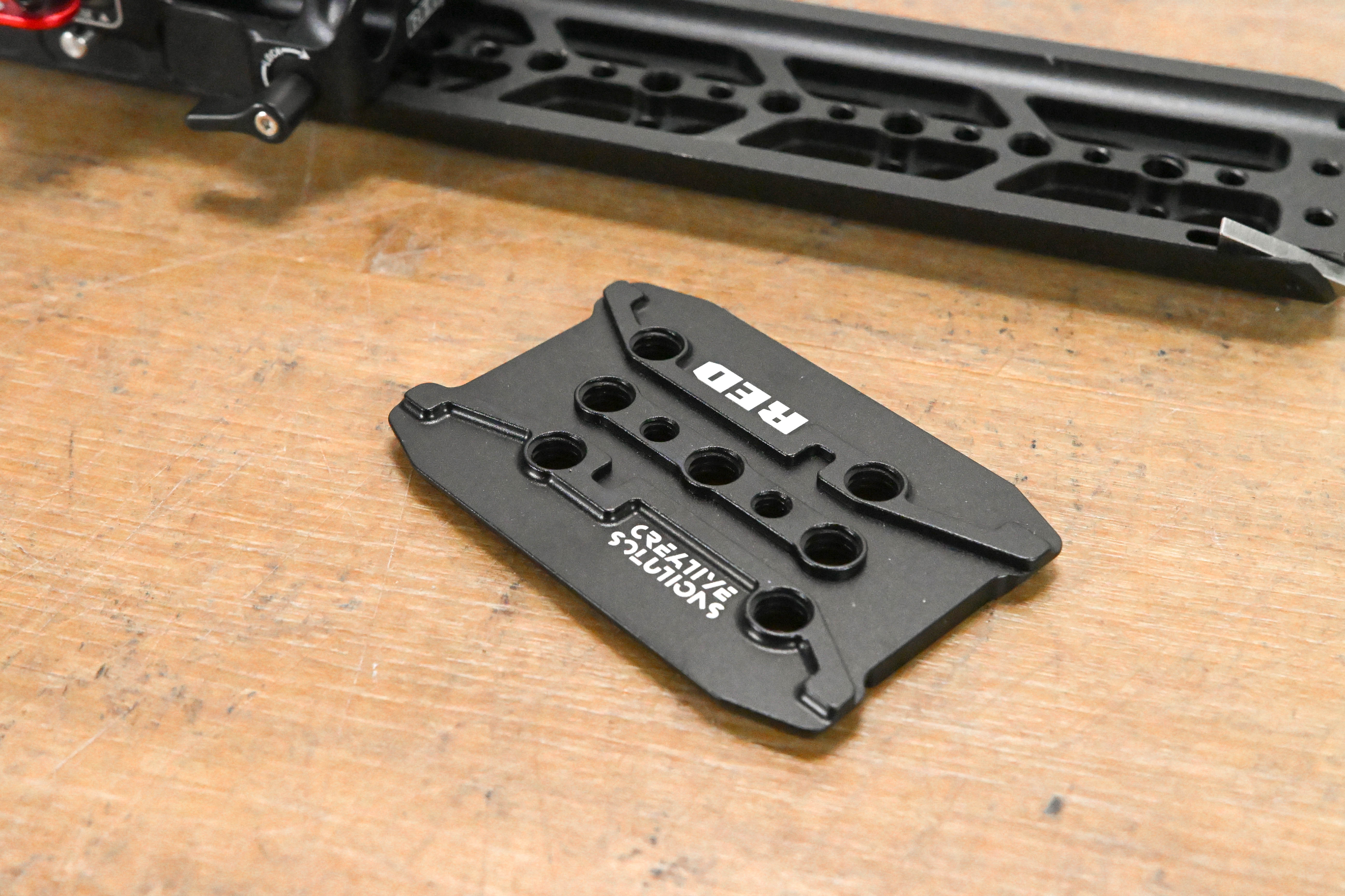 RED Digital Cinema V-RAPTOR Quick Release Platform w/ Dovetail Plate