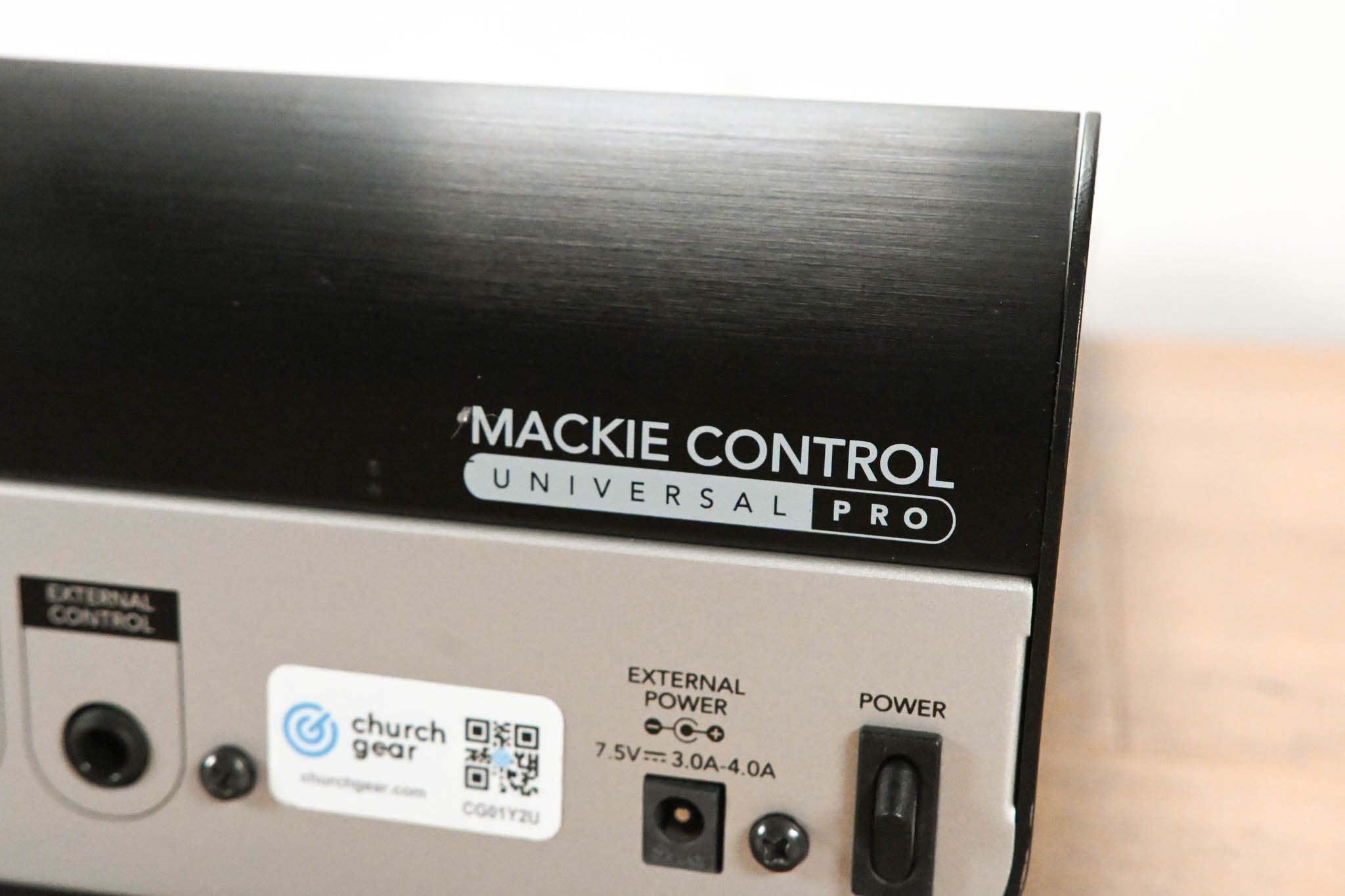 Mackie Control Universal Pro Control Surface (NO POWER SUPPLY)