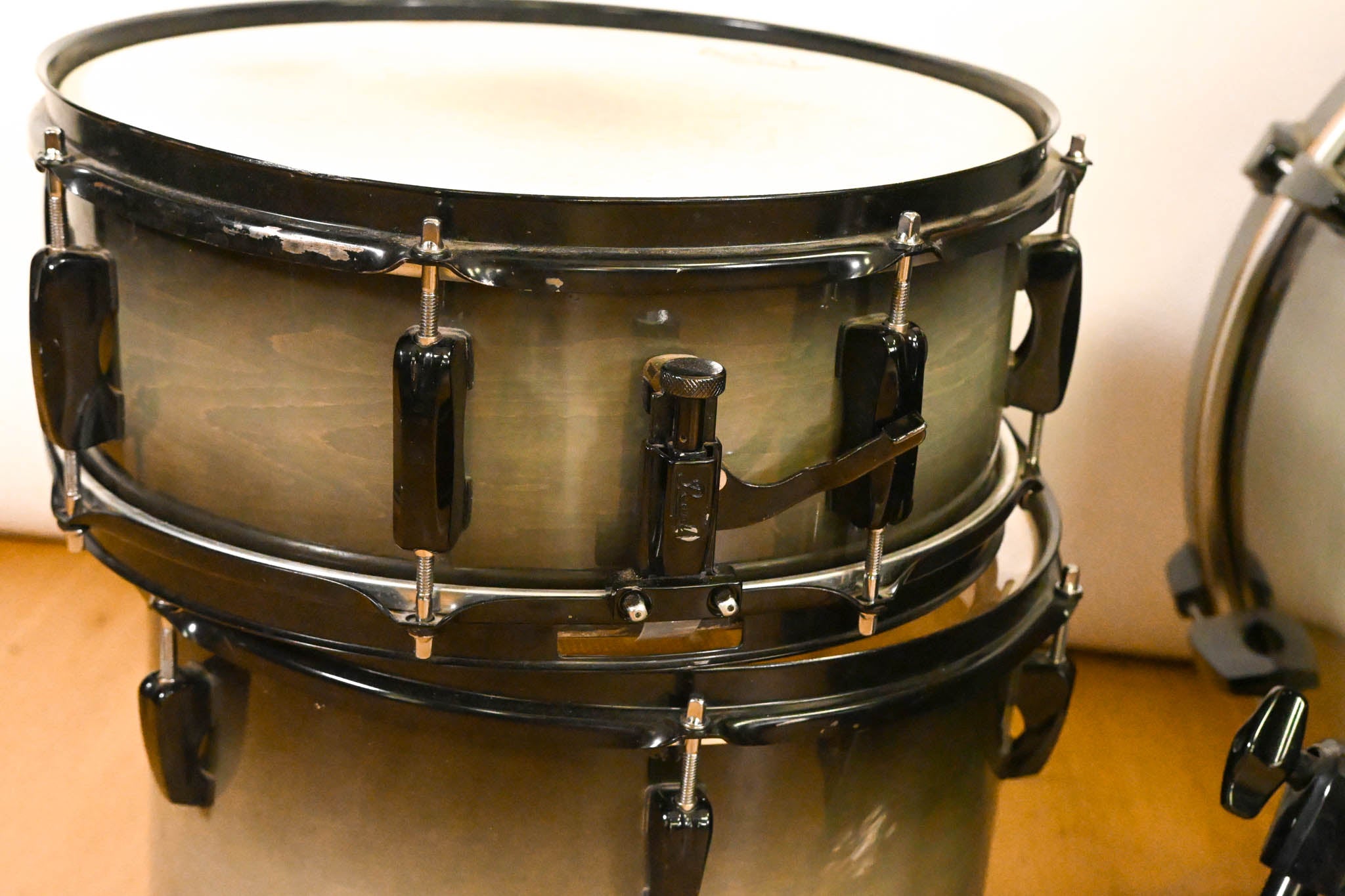 Pearl Export ELX 5-Piece Drum Kit - Black Burst Finish