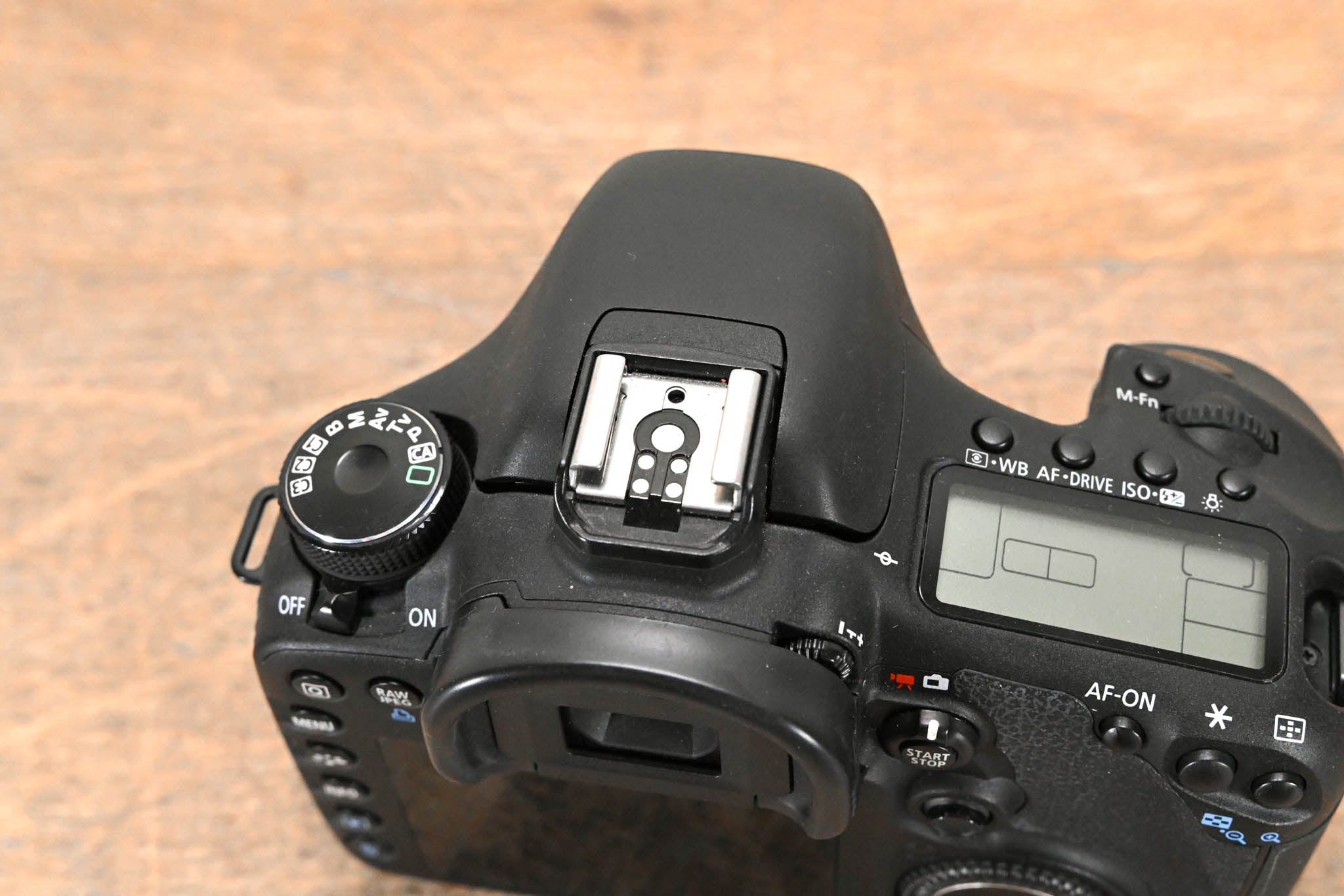 Canon EOS 7D DSLR Camera Body