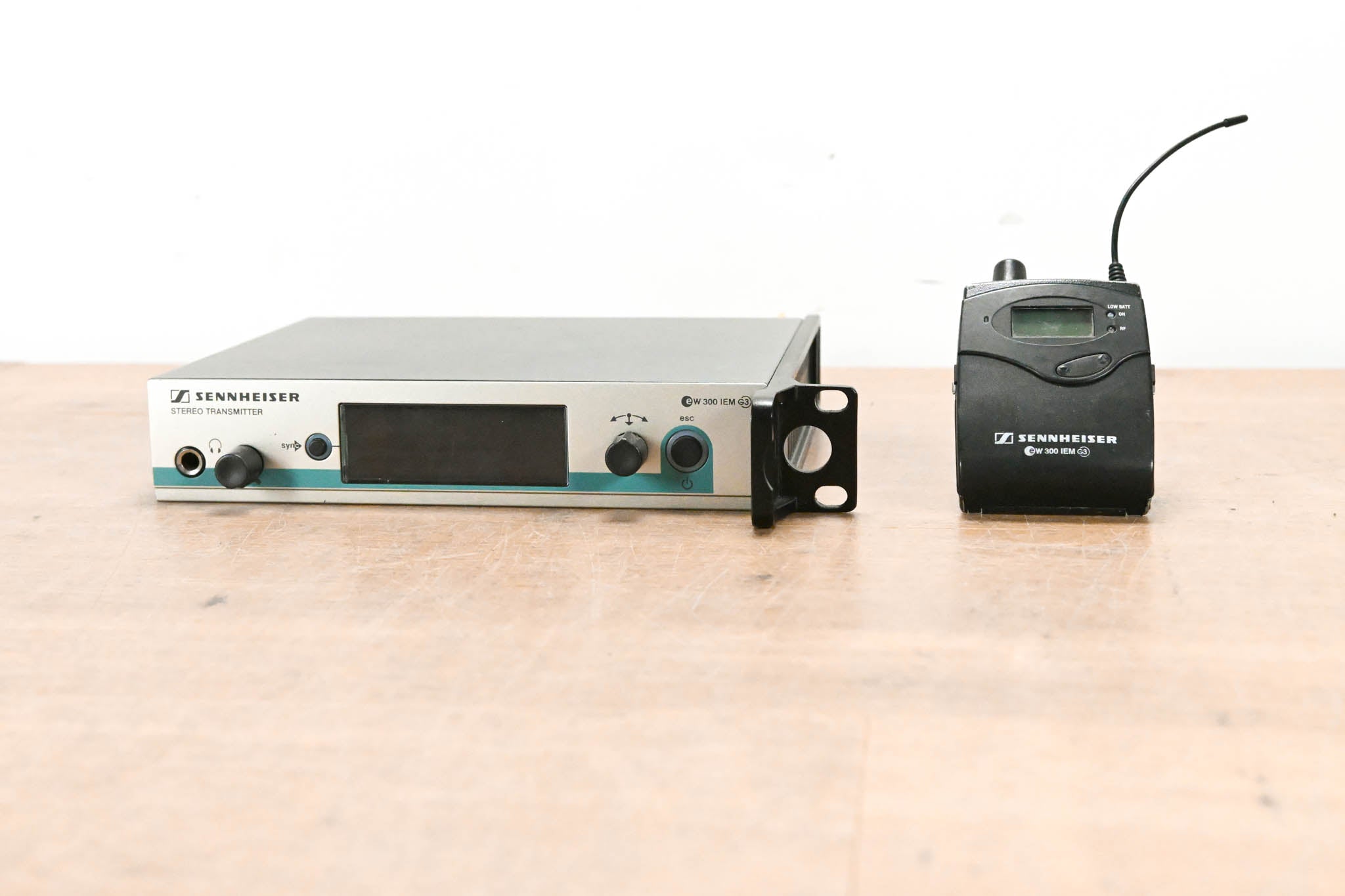 Sennheiser ew 300 IEM G3 Wireless IEM System 566-608 MHz NO POWER SUPPLY