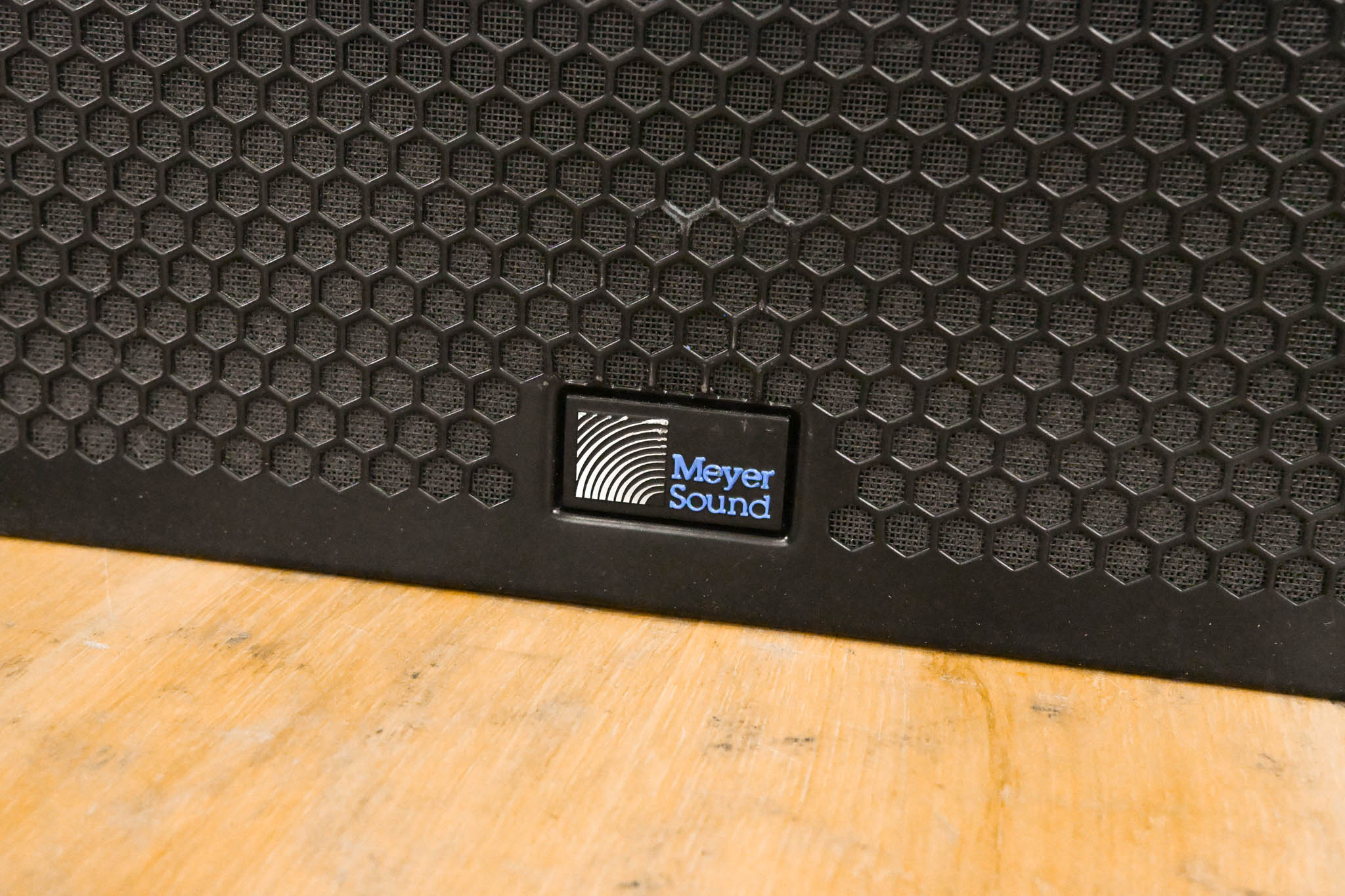 Meyer Sound CQ-1 Wide Coverage Main Loudspeaker (PAIR)