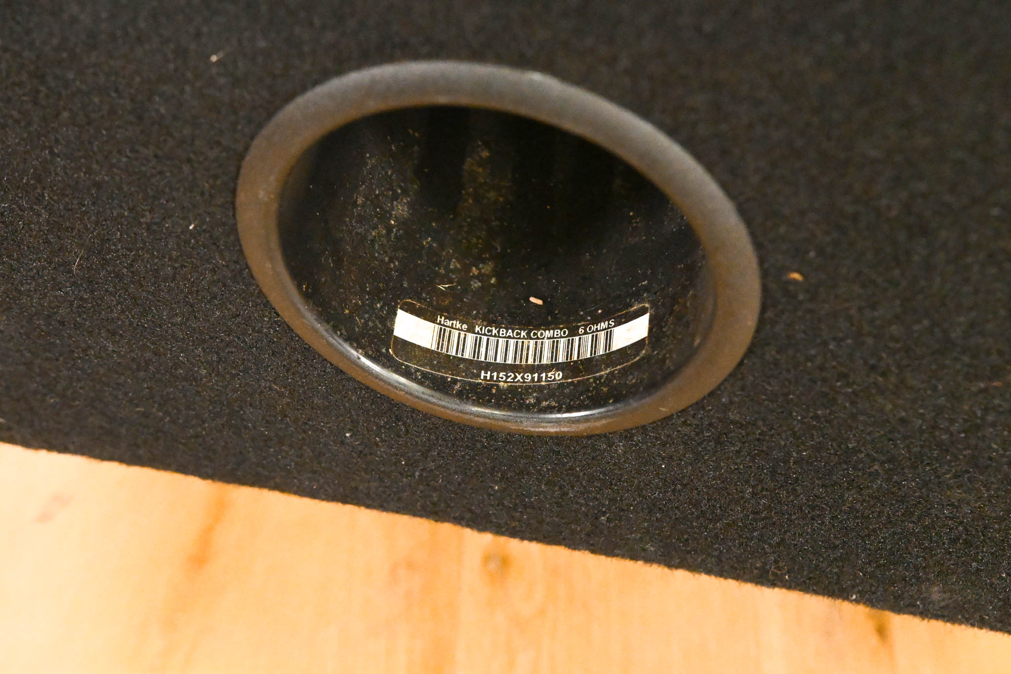 Hartke HA1200 Kickback 15 120W 15" Bass Combo Amplifier