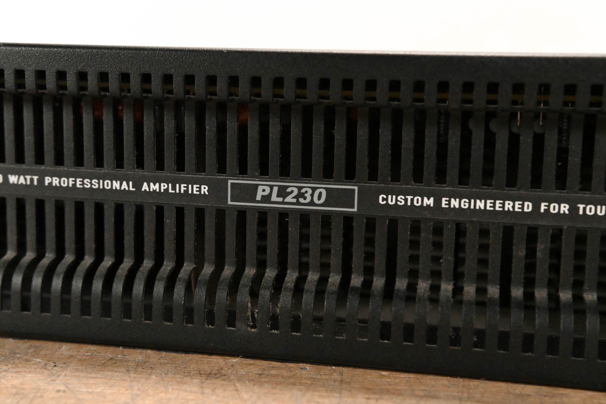 QSC PL230 PowerLight 2 Series 2-Channel 1500W Power Amplifier