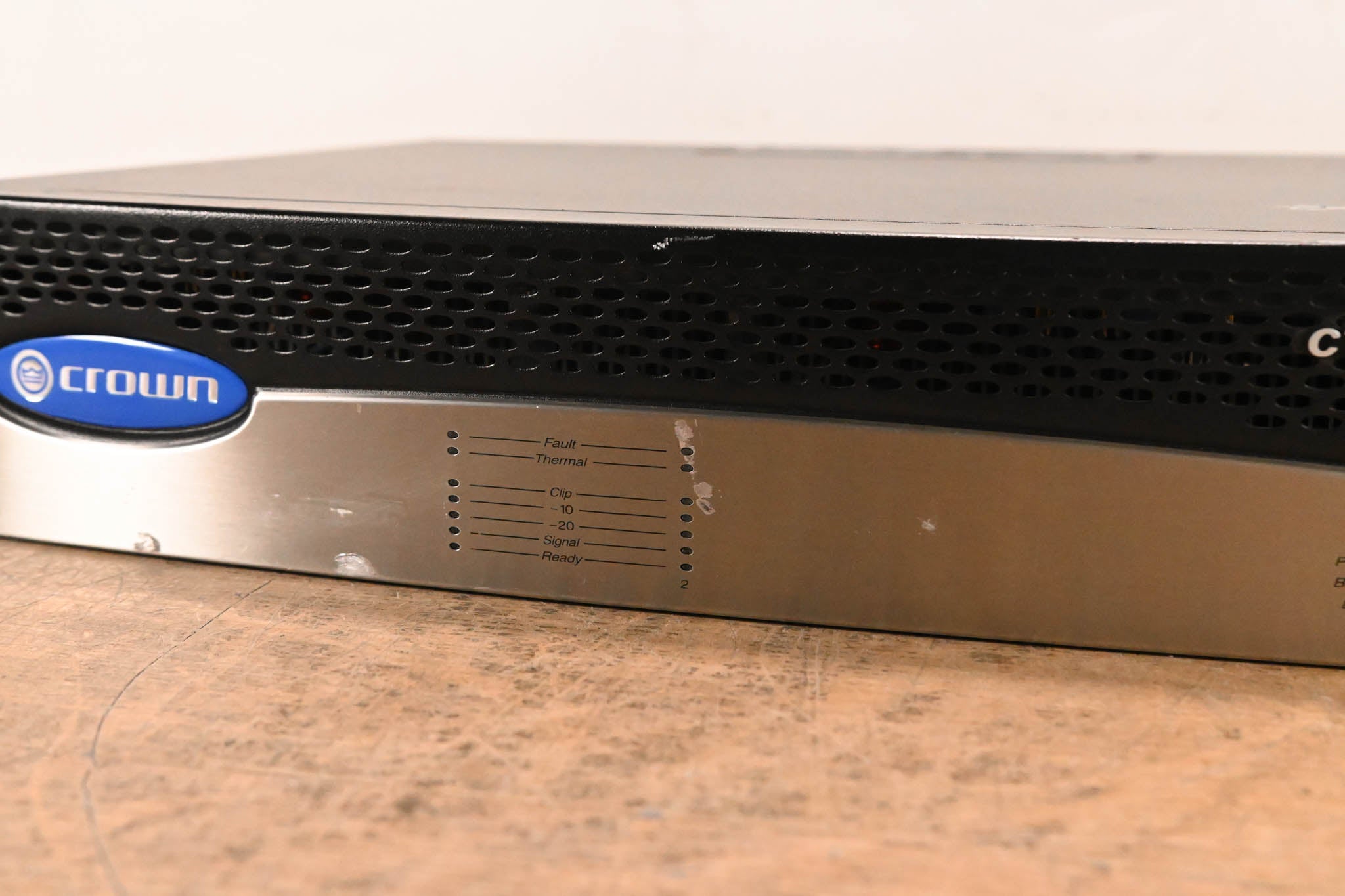 Crown CTs 1200 Two-Channel 600W Power Amplifier