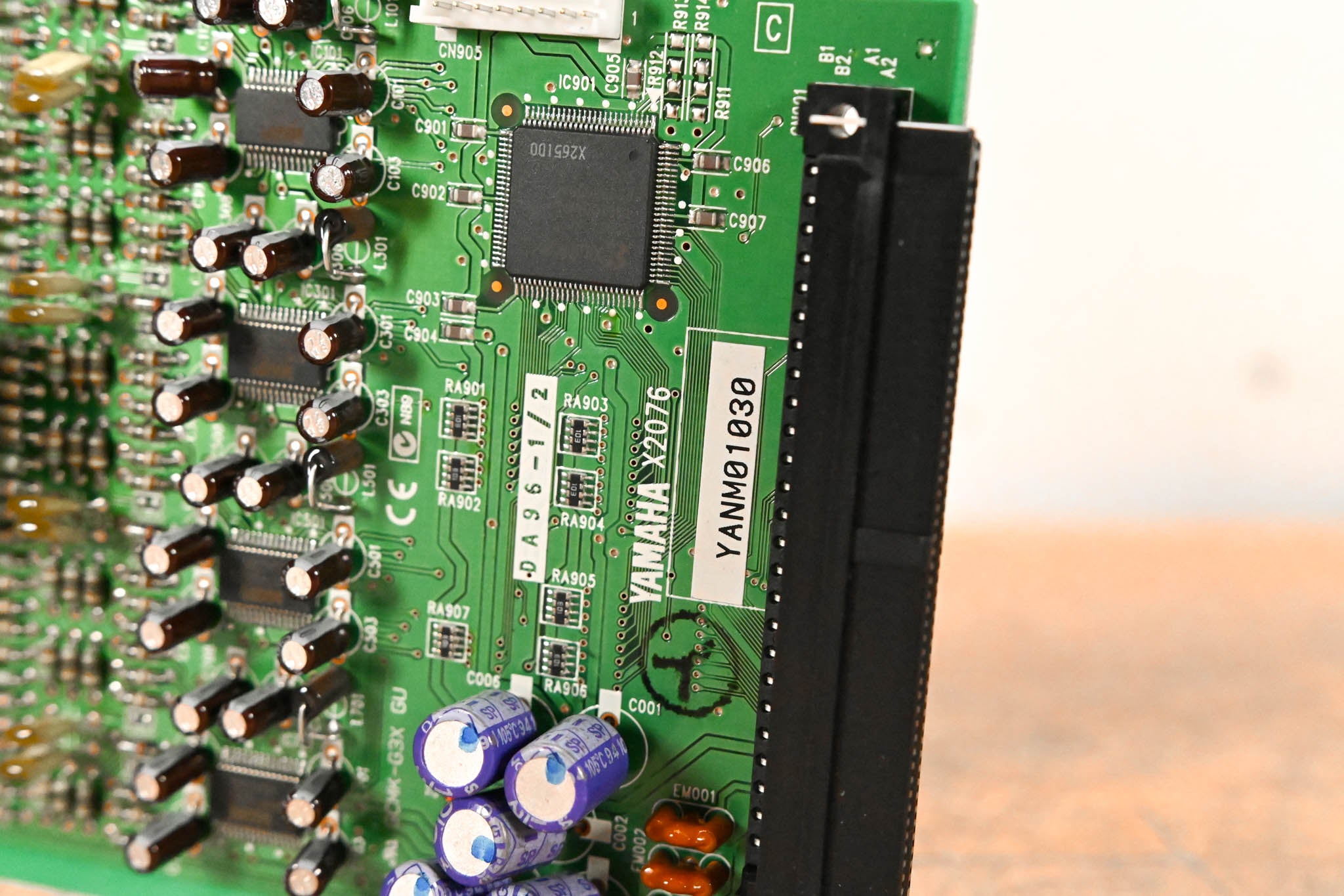 Yamaha MY8-DA96 24-bit, 96kHz 8-Channel Analog Output Card