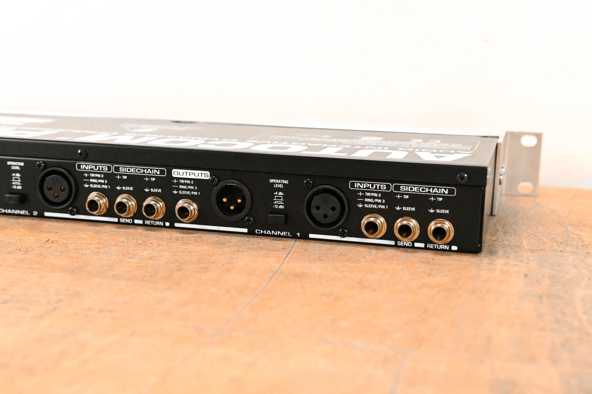 Behringer AUTOCOM Pro-XL MDX1600 Audio Interactive Dynamics Processor