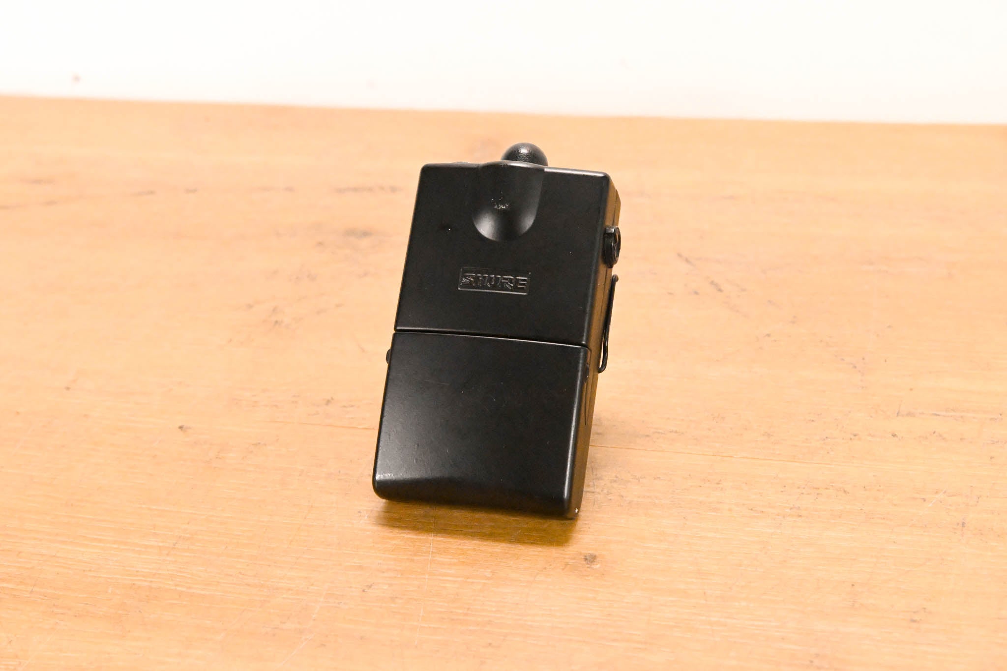 Shure P6HW Wired Bodypack Receiver