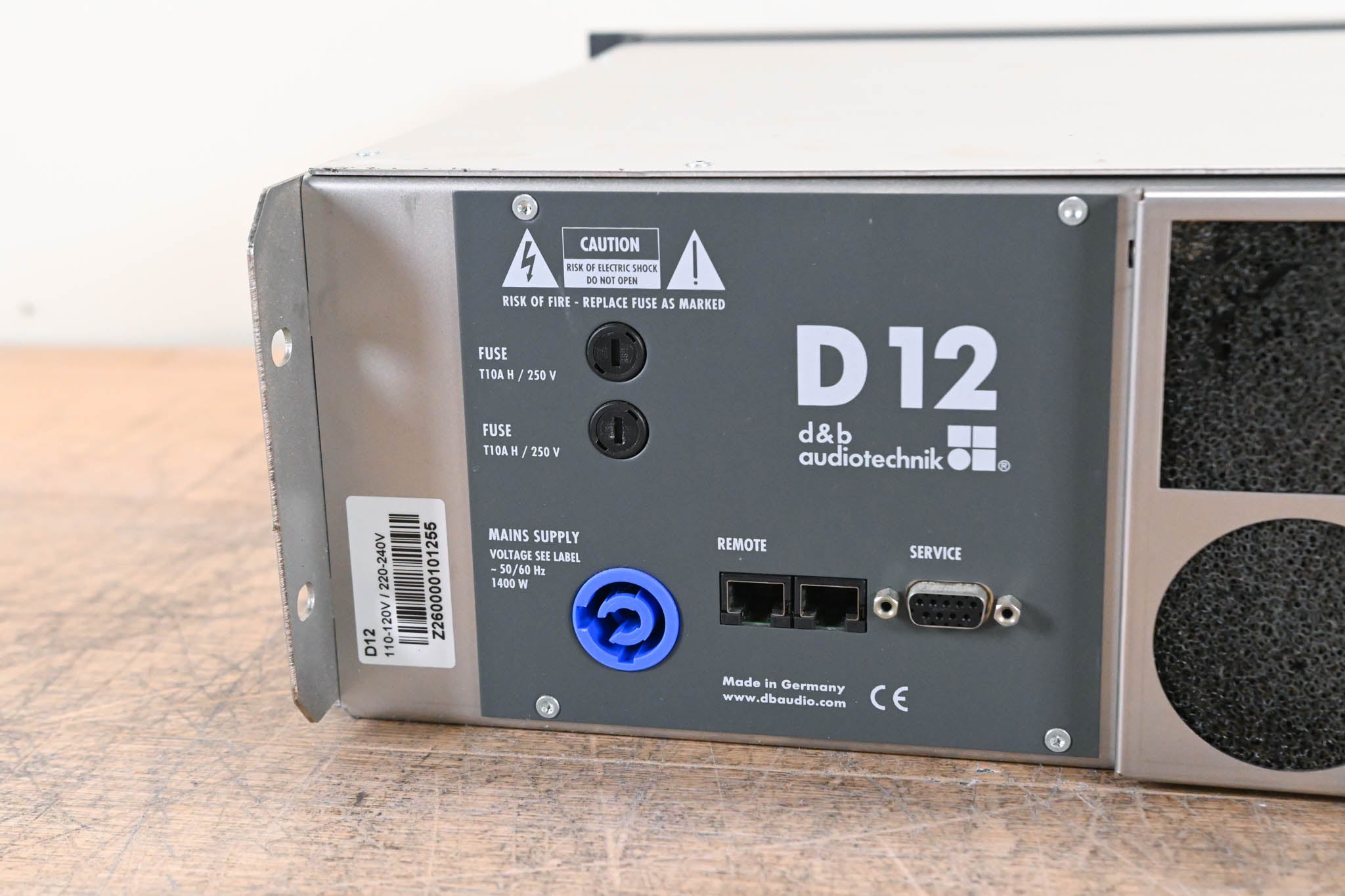 d&b audiotechnik D12 Dual-Channel Power Amplifier