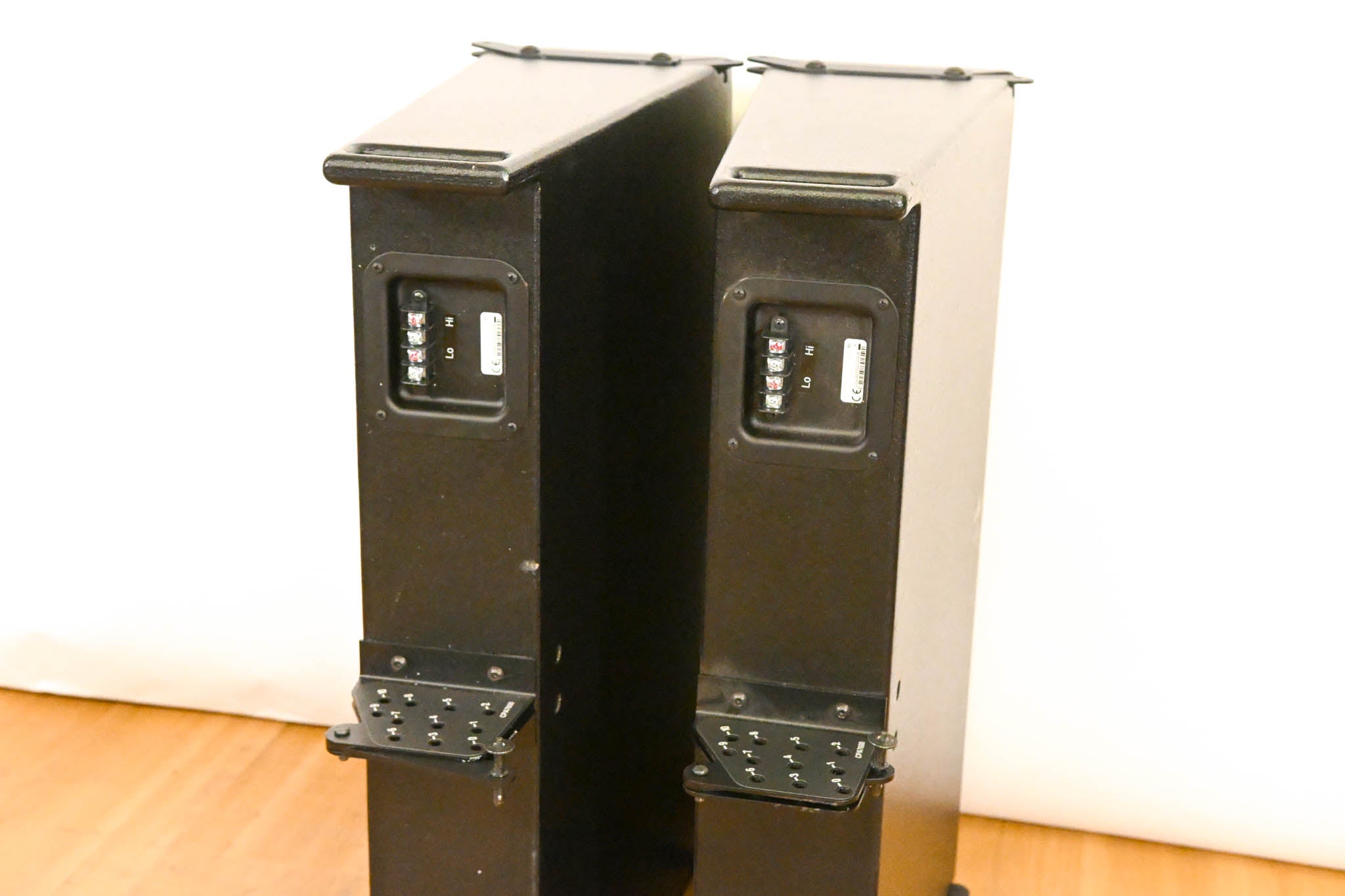 SLS CPA7600 Compact 3-Way Line Array Speaker (PAIR)