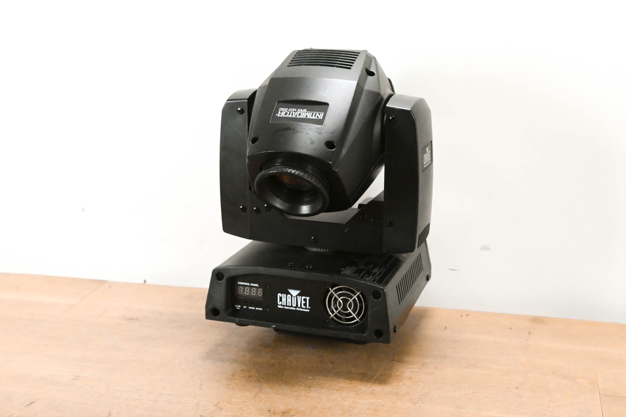 Chauvet Intimidator Spot LED 250 50W LED Moving Head Spot