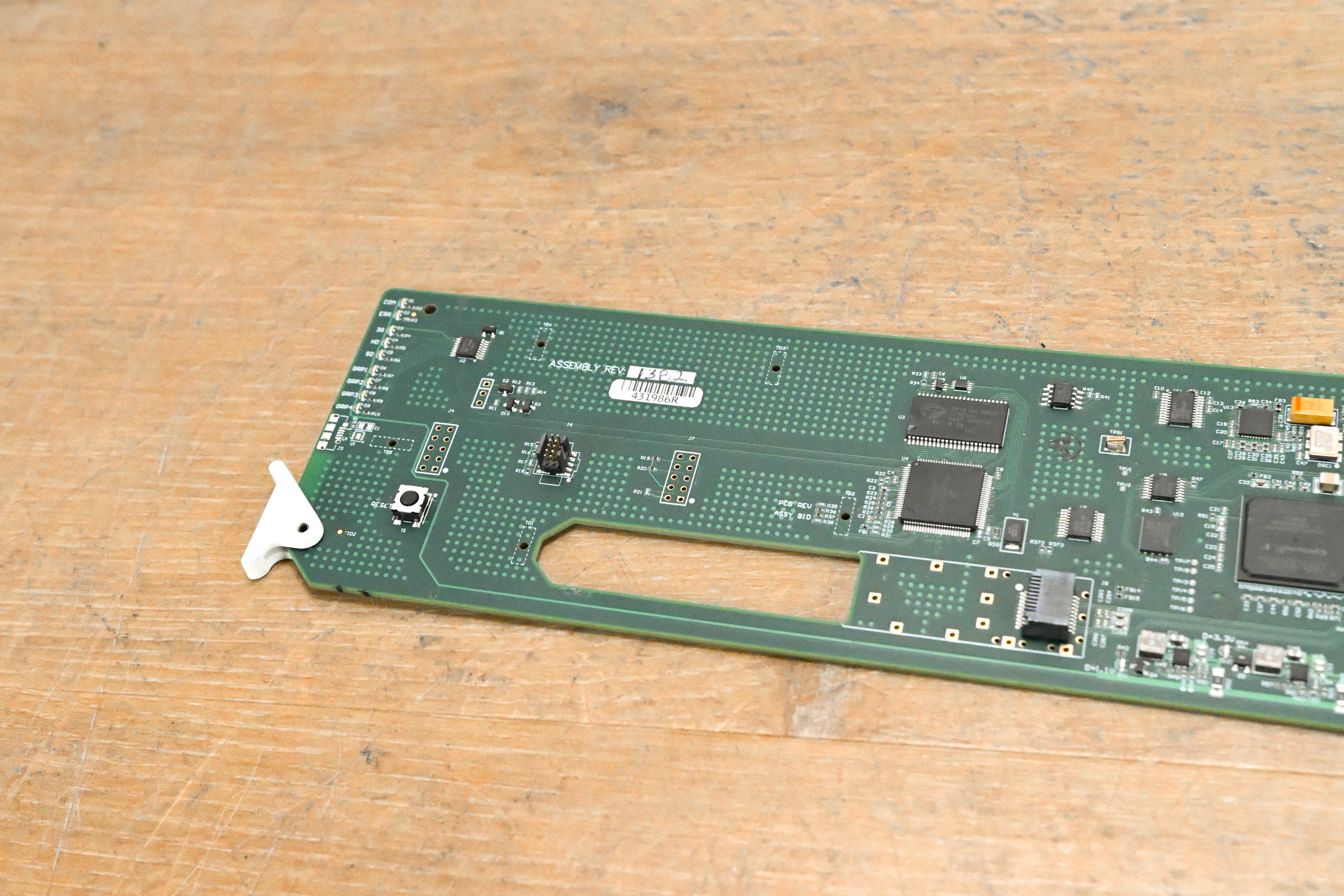 Cobalt 9933-EMDE-ADDA 3G/HD/SD-SDI Audio Embedder/De-Embedder Card
