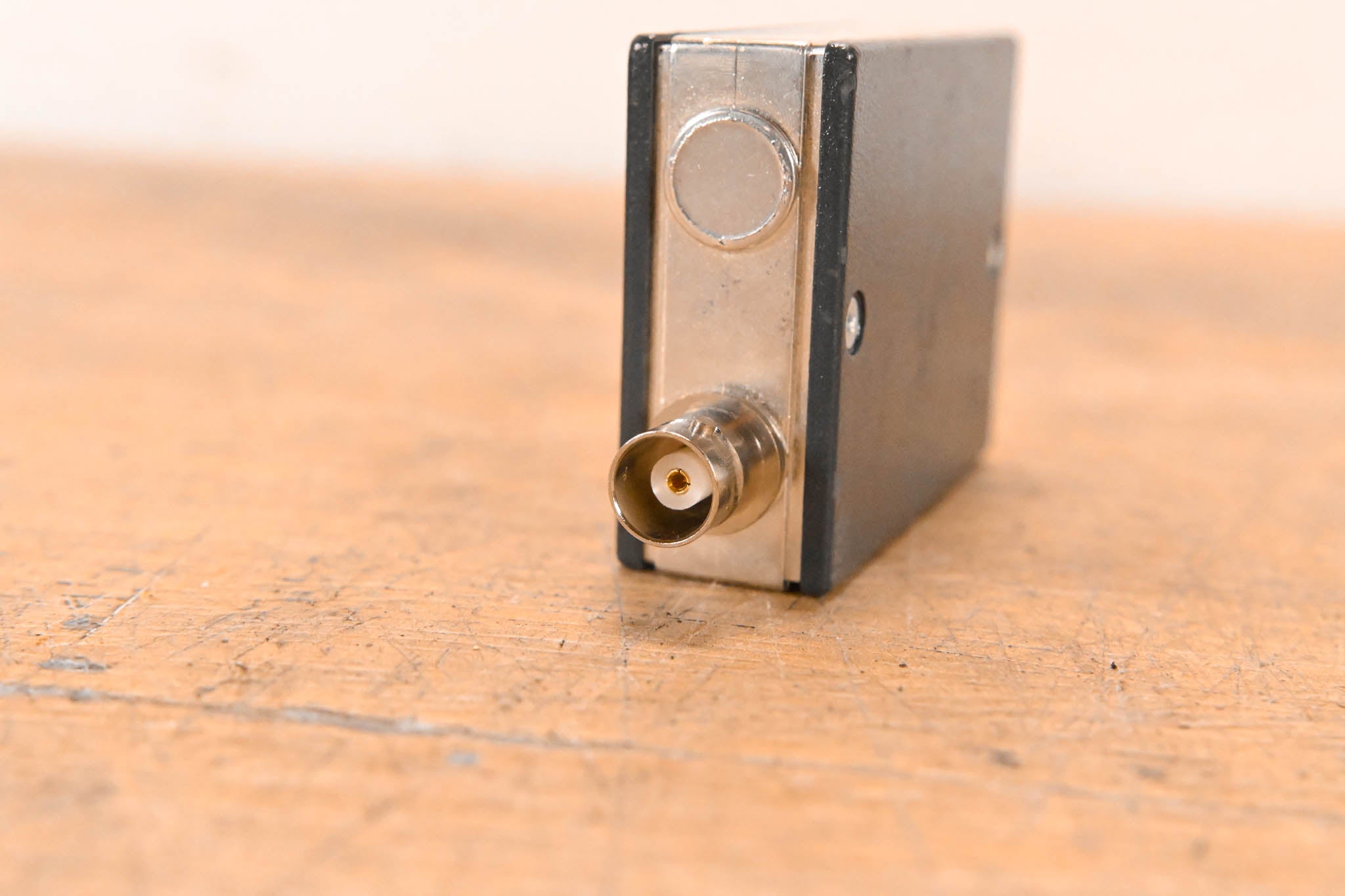 Sennheiser AB2-A Antenna Booster - A Range: 518-554 MHz