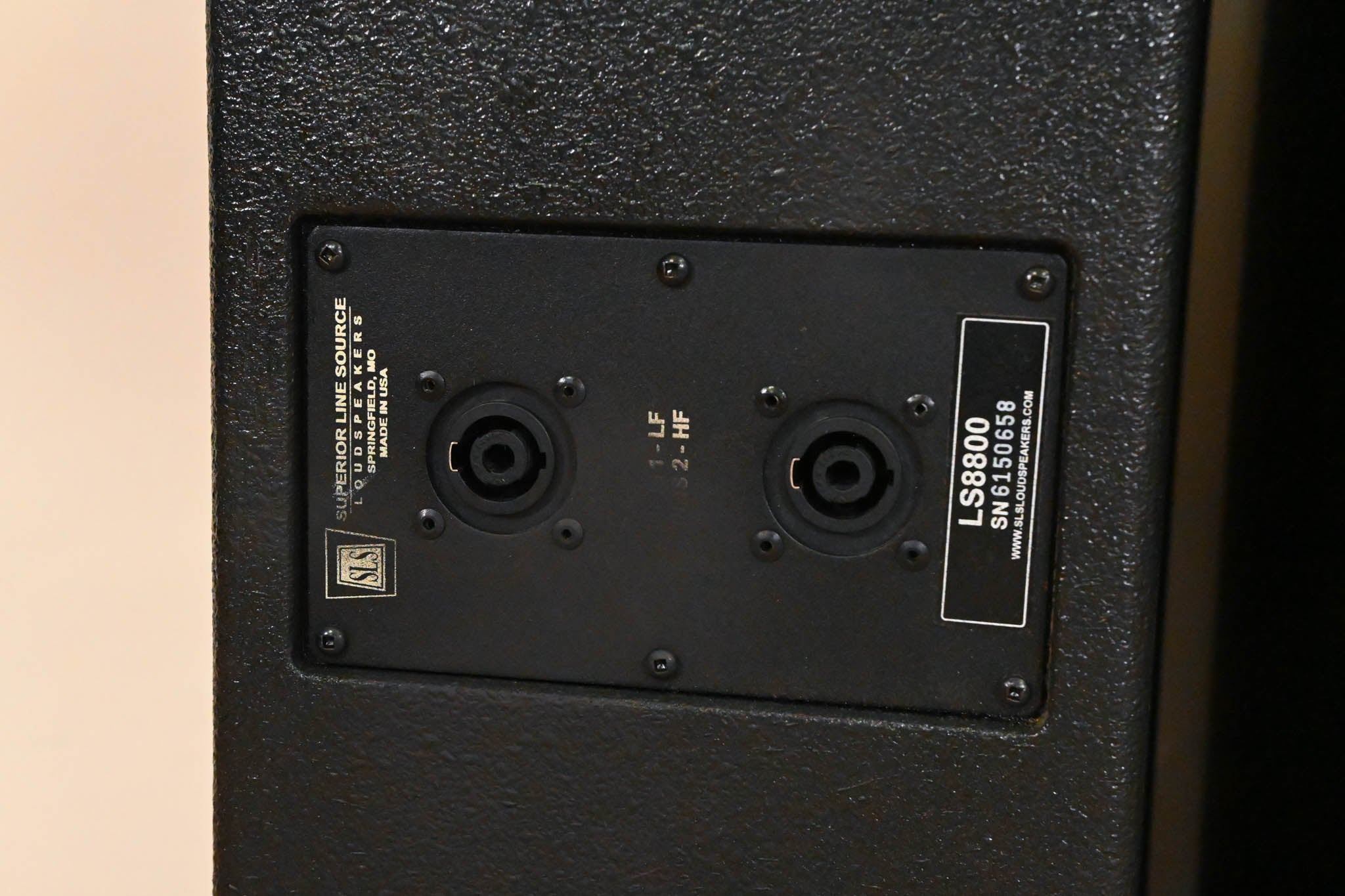 SLS LS8800 Full-Range Line Array Module (PAIR)