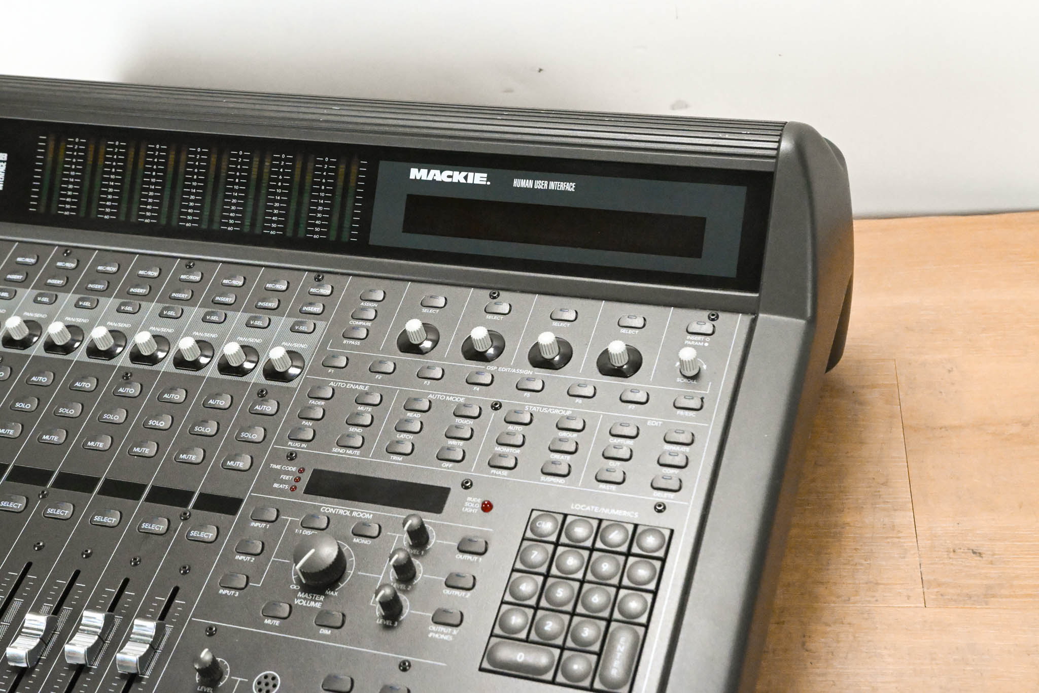 Mackie HUI Human User Interface 8-Channel Control Surface