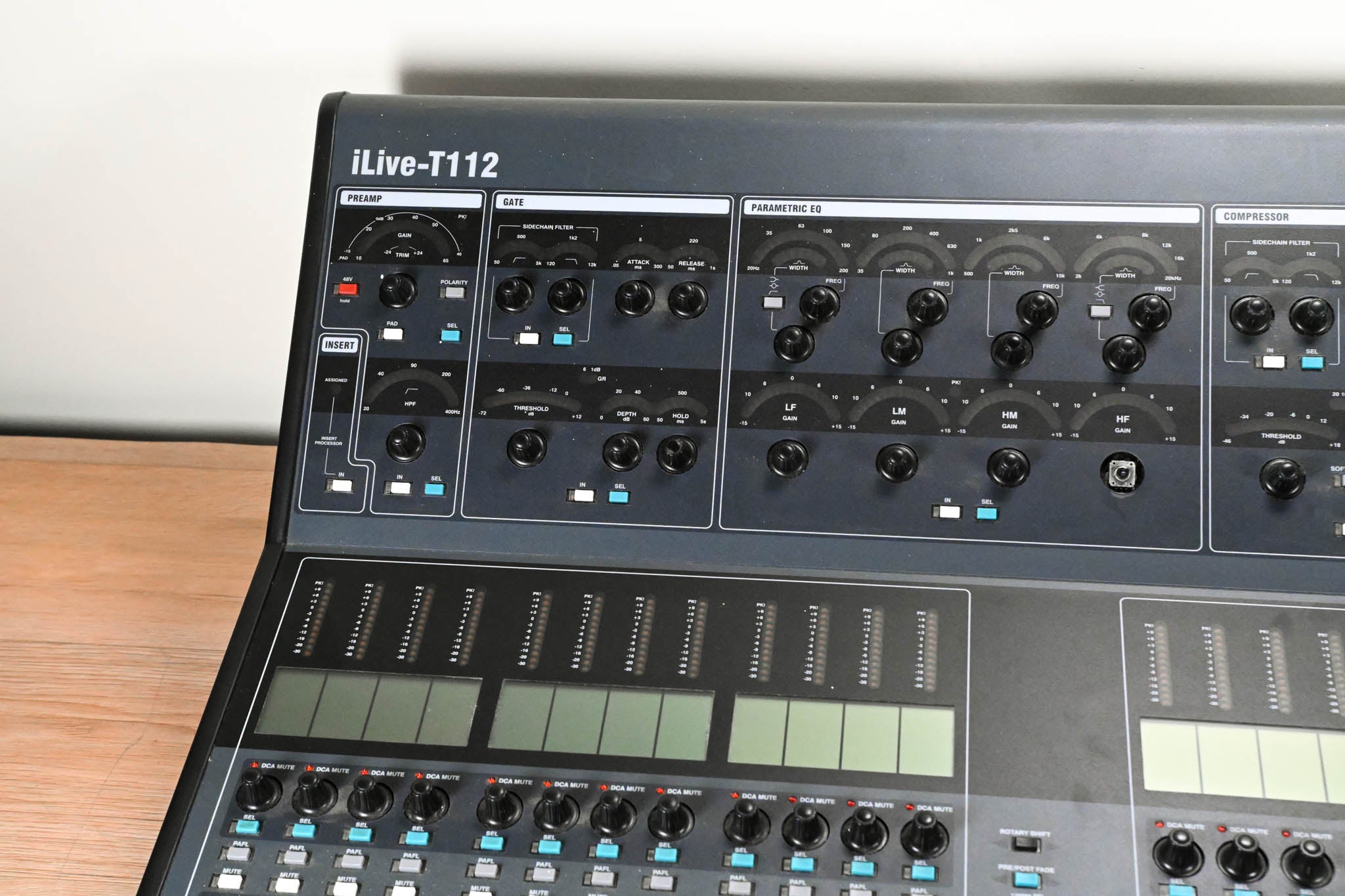 Allen & Heath iLive-T112 Mixing Surface with iDR-32 Fixed-Format MixRack