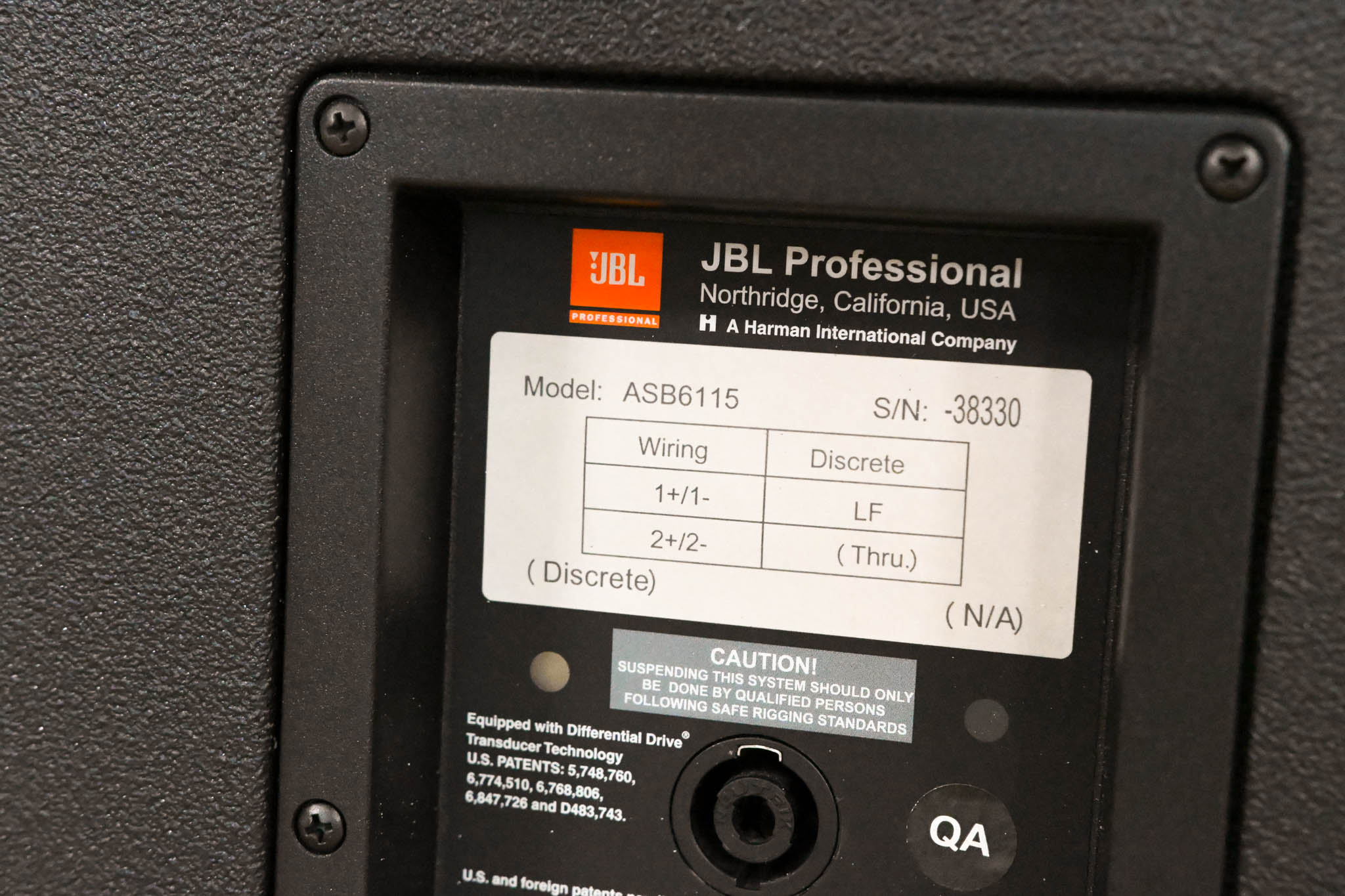 JBL ASB6115 Compact 15" High-Power Subwoofer