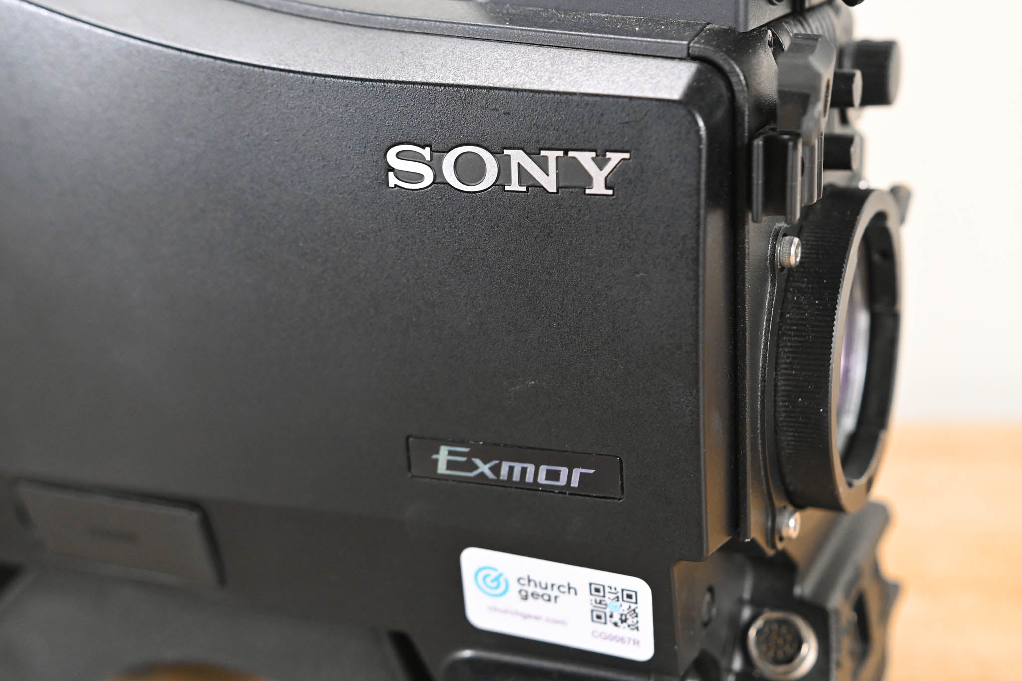 Sony HXC-D70 HD/SD Studio Camera