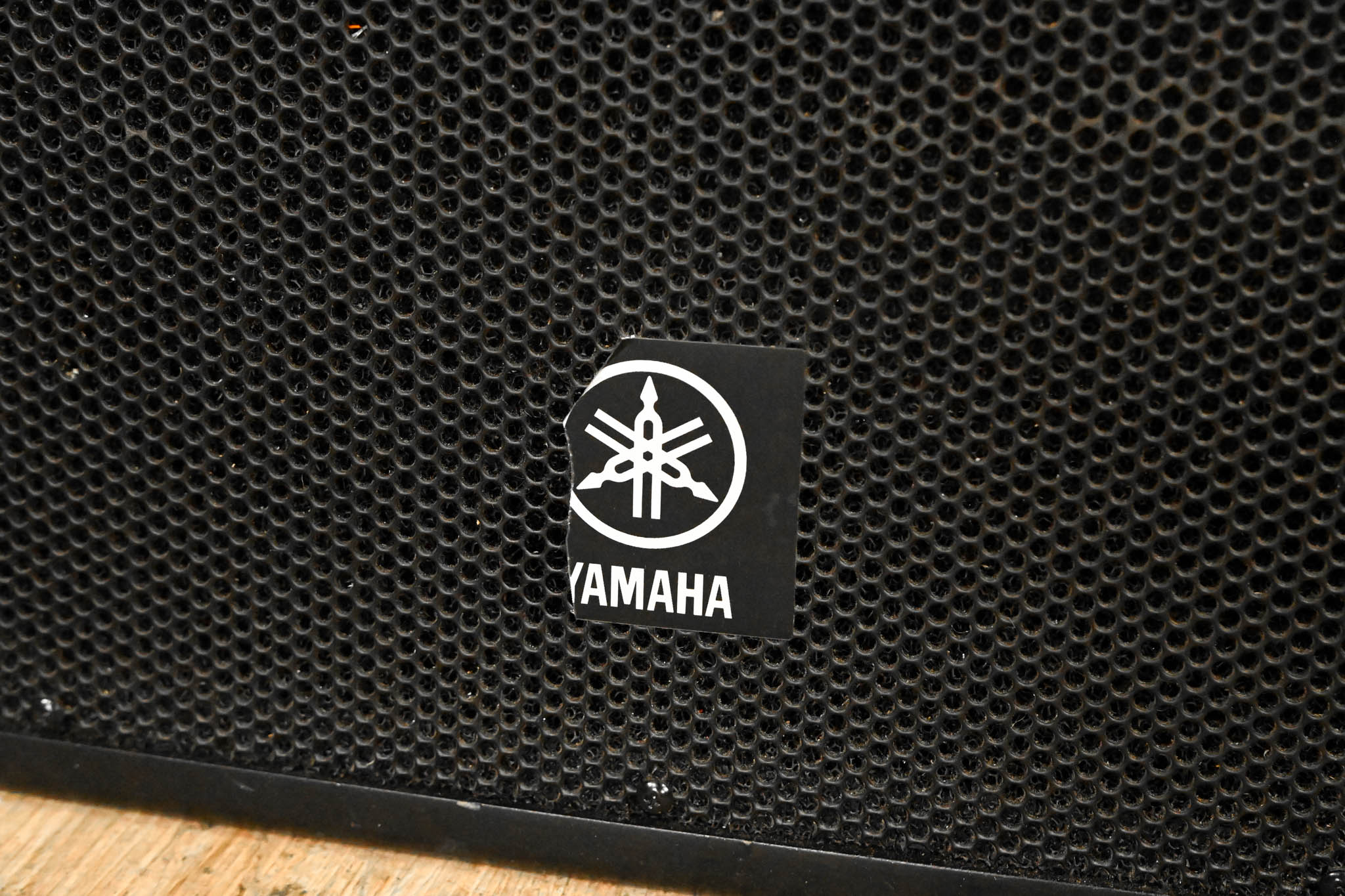 Yamaha IS1218 Dual 18" Passive High Power Subwoofer