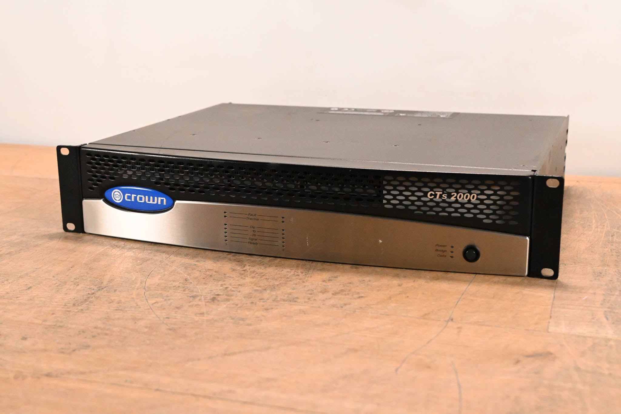 Crown CTs 2000 2-Channel 1000W Power Amplifier