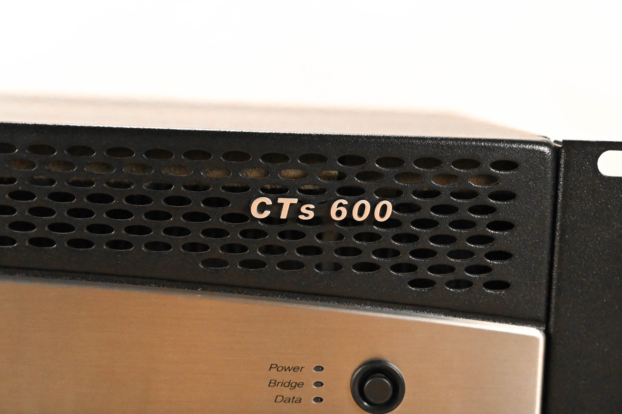Crown CTs 600 Two-Channel 300W Power Amplifier