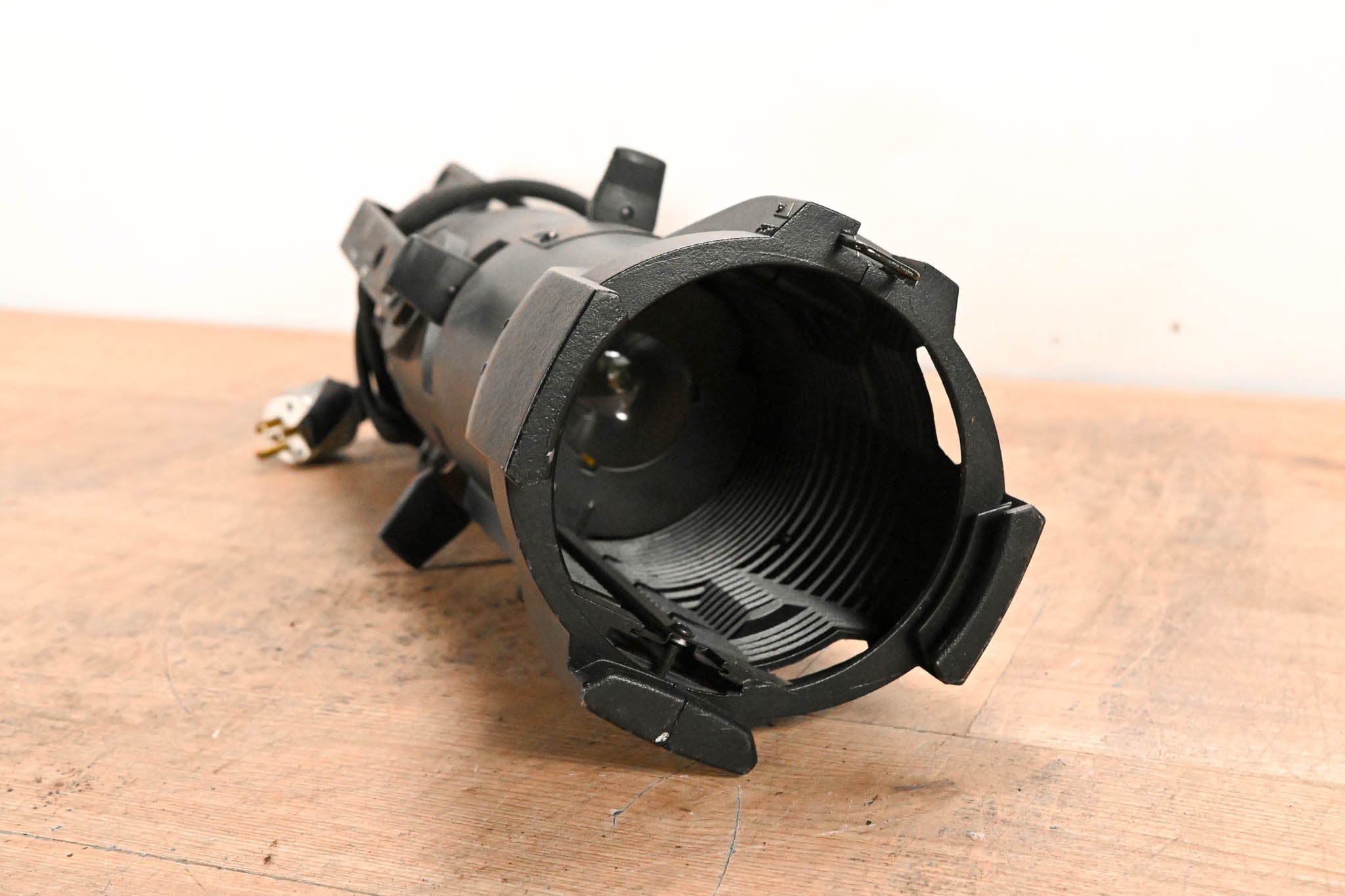 ETC Source Four Jr 50 Degree 575 Ellipsoidal Light
