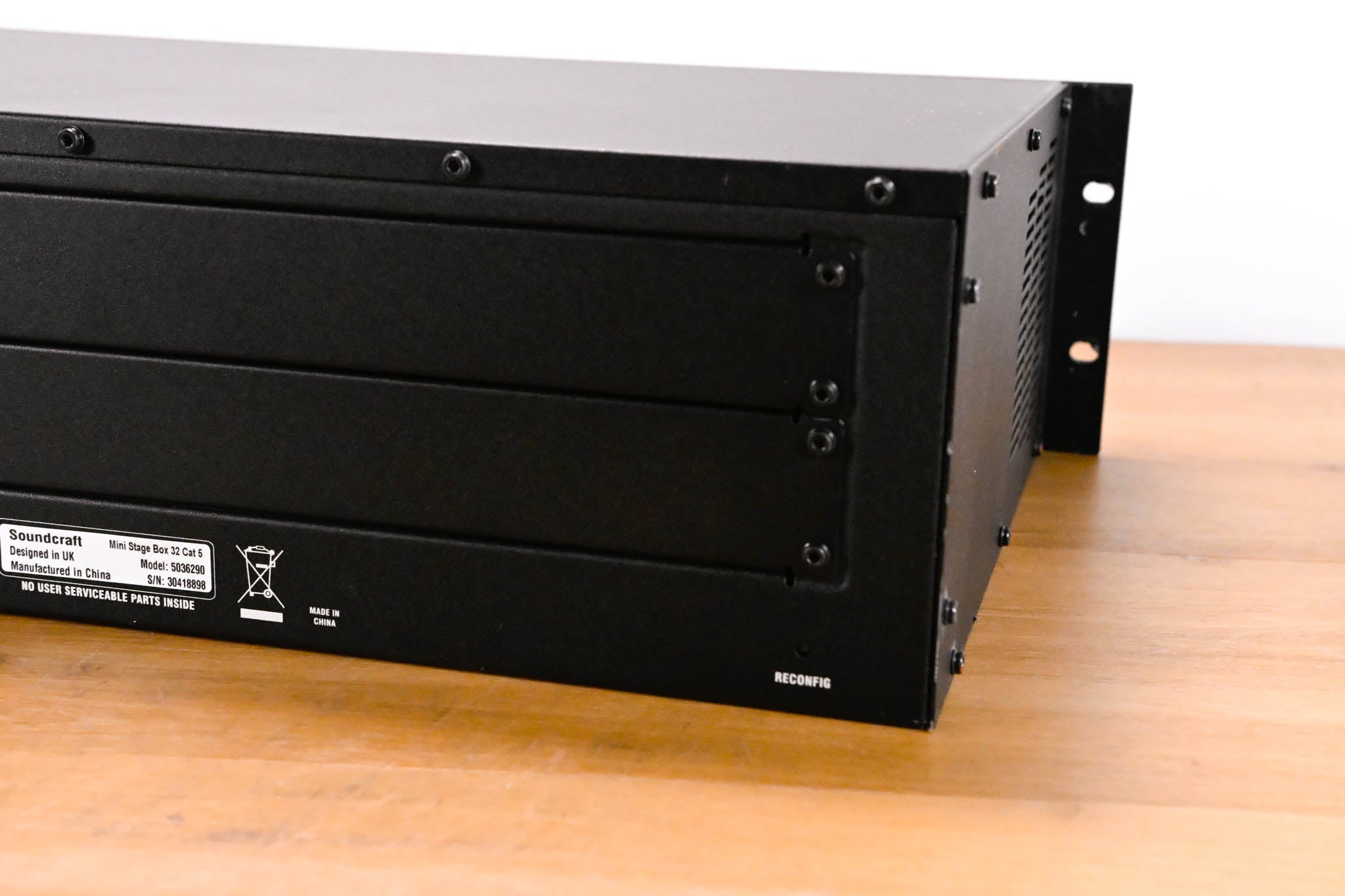 Soundcraft Mini Stagebox 32 Cat 5 32-Ch. Digital Stagebox with MADI Card