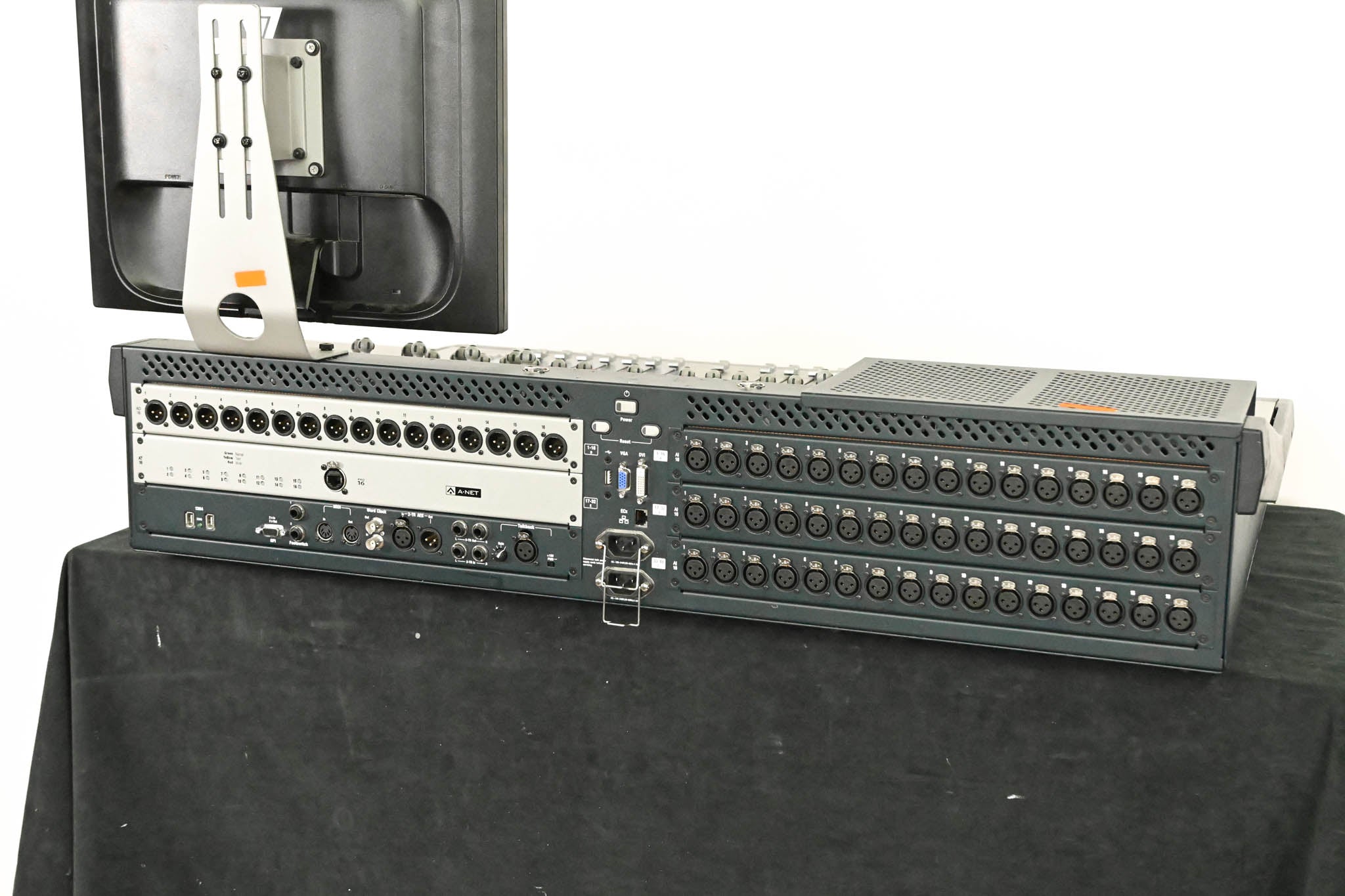 AVID VENUE SC48 Digital Audio Mixing Console