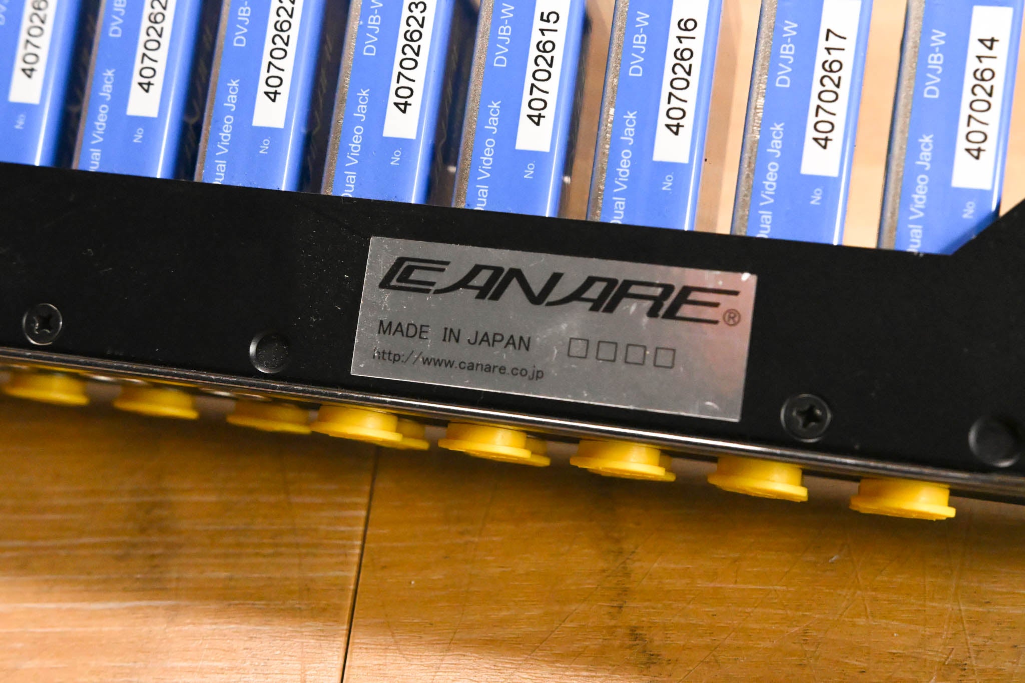 Canare 20DV 1U Normaled Video Patch Bay w/ DVJB-W 3G/HD-SDI Modules
