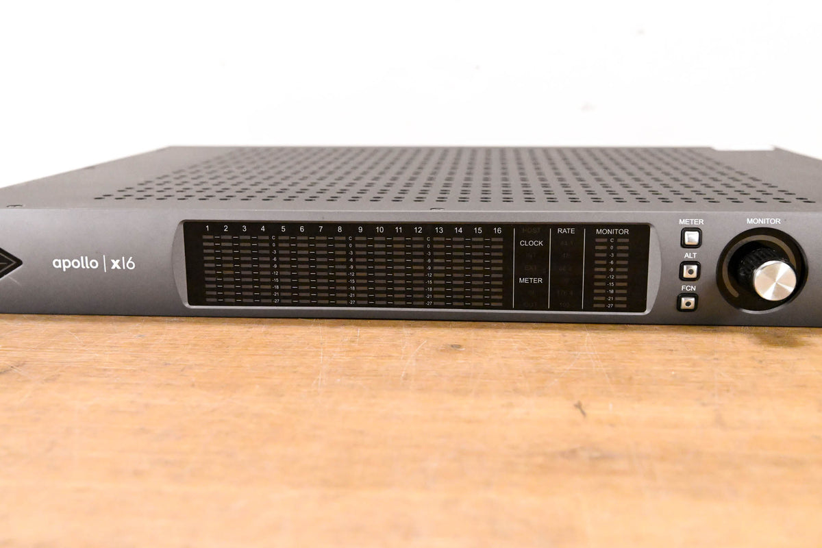 Universal Audio Apollo x16 Thunderbolt 3 Interface (NO POWER SUPPLY)