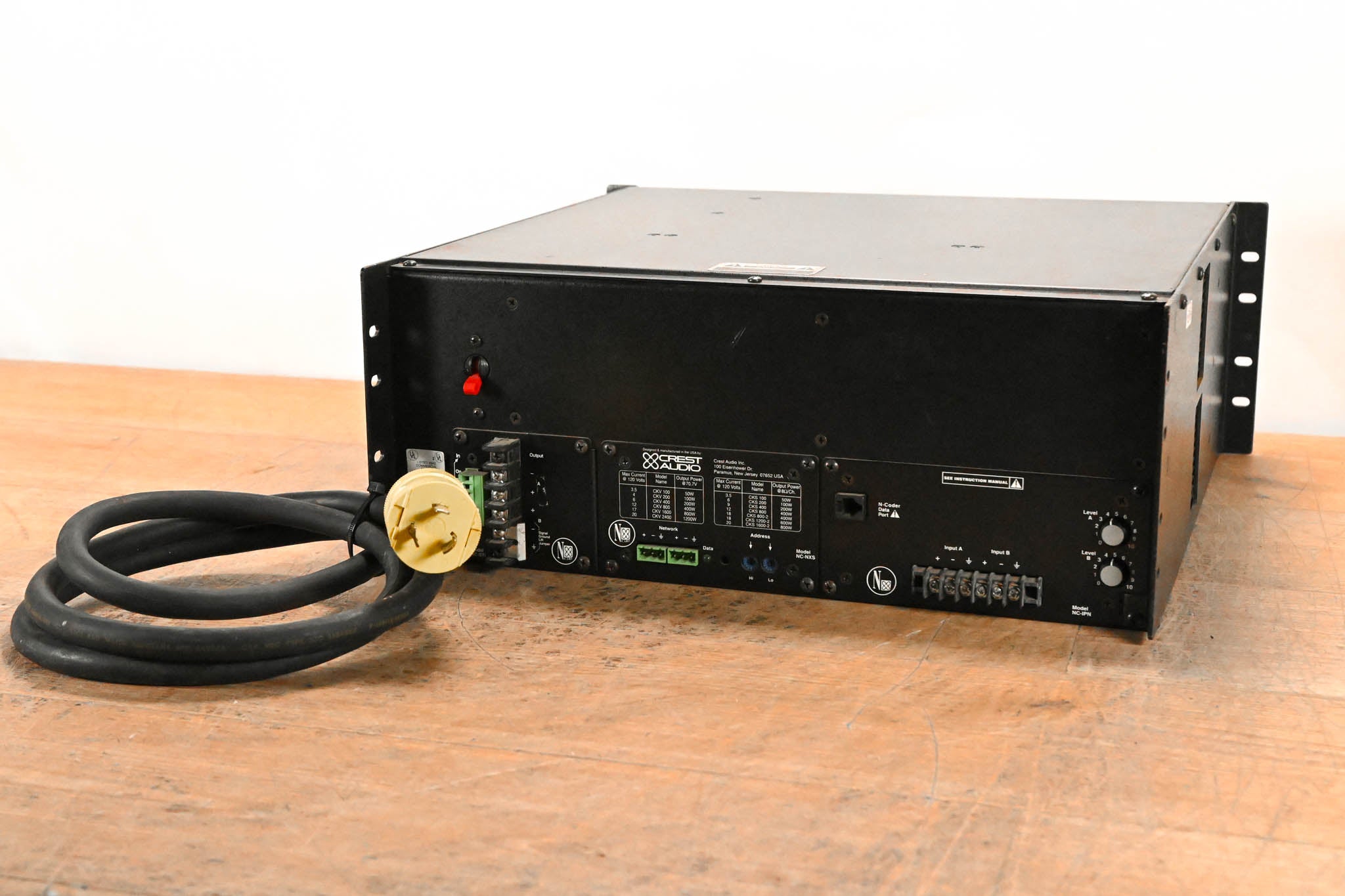 Crest Audio CKS1600-2 2-Channel Power Processing Amplifier