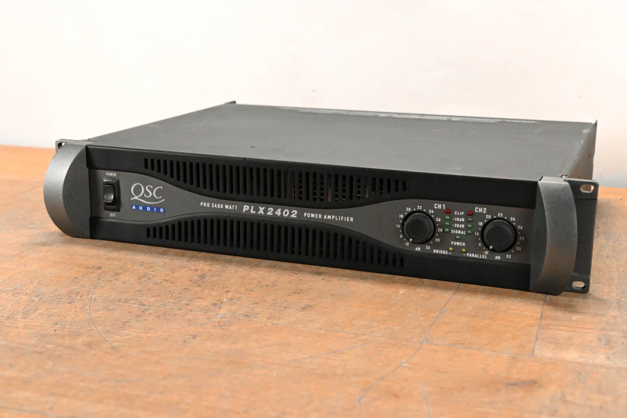 QSC PLX2402 2-Channel Power Amplifier
