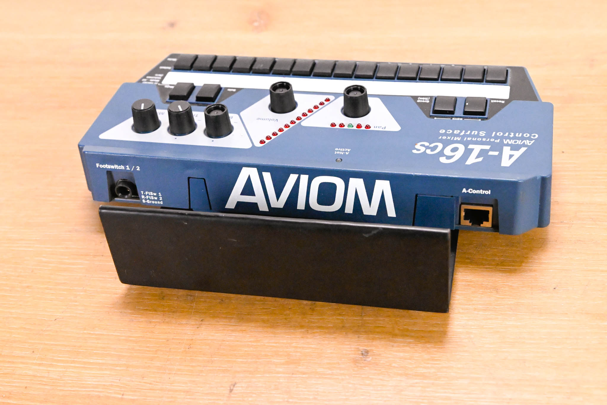 Aviom A-16cs Personal Mixer Control Surface for A-16R
