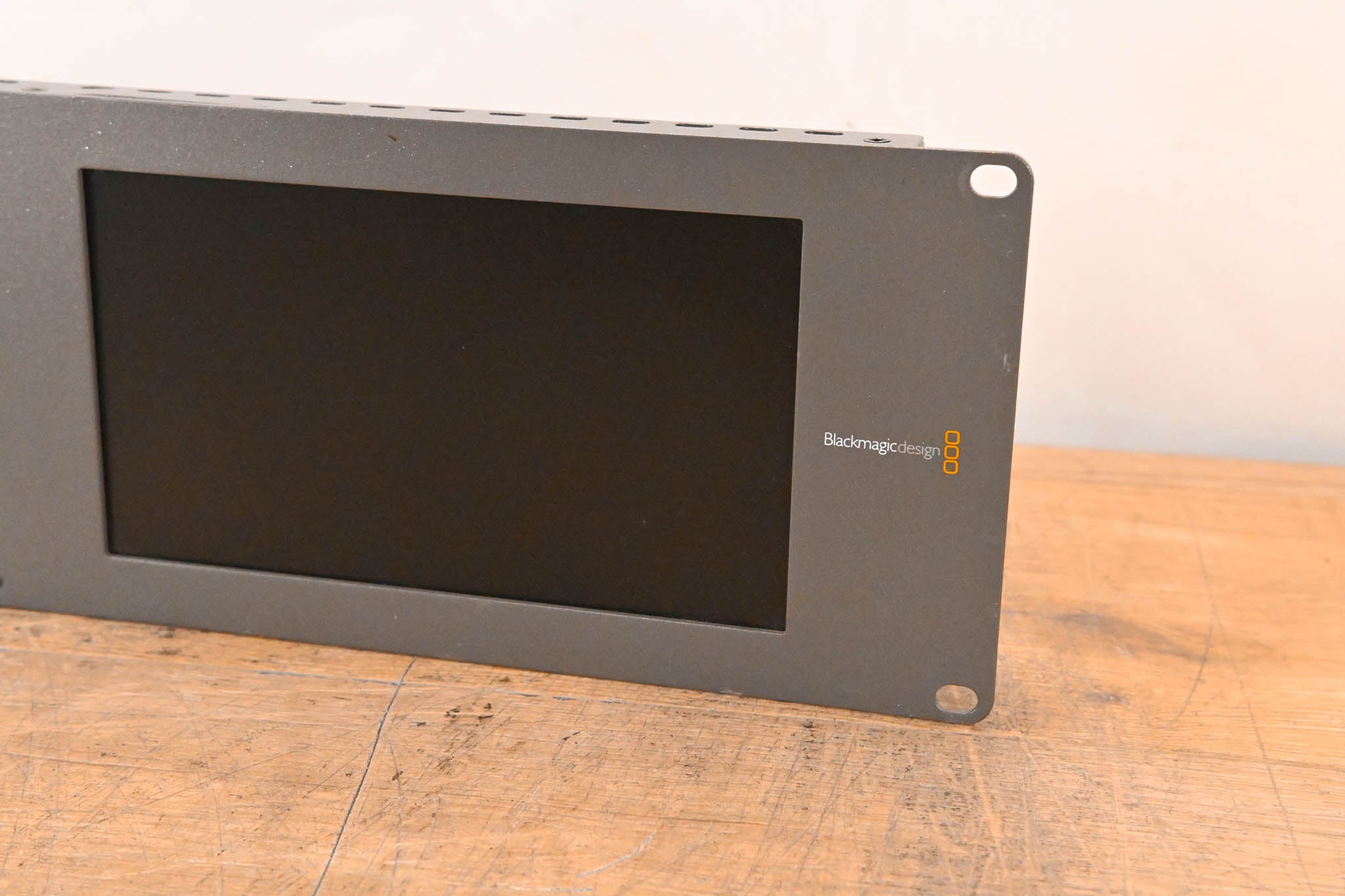 Blackmagic Design Smartview Duo 2 Dual 8" LCD Monitors