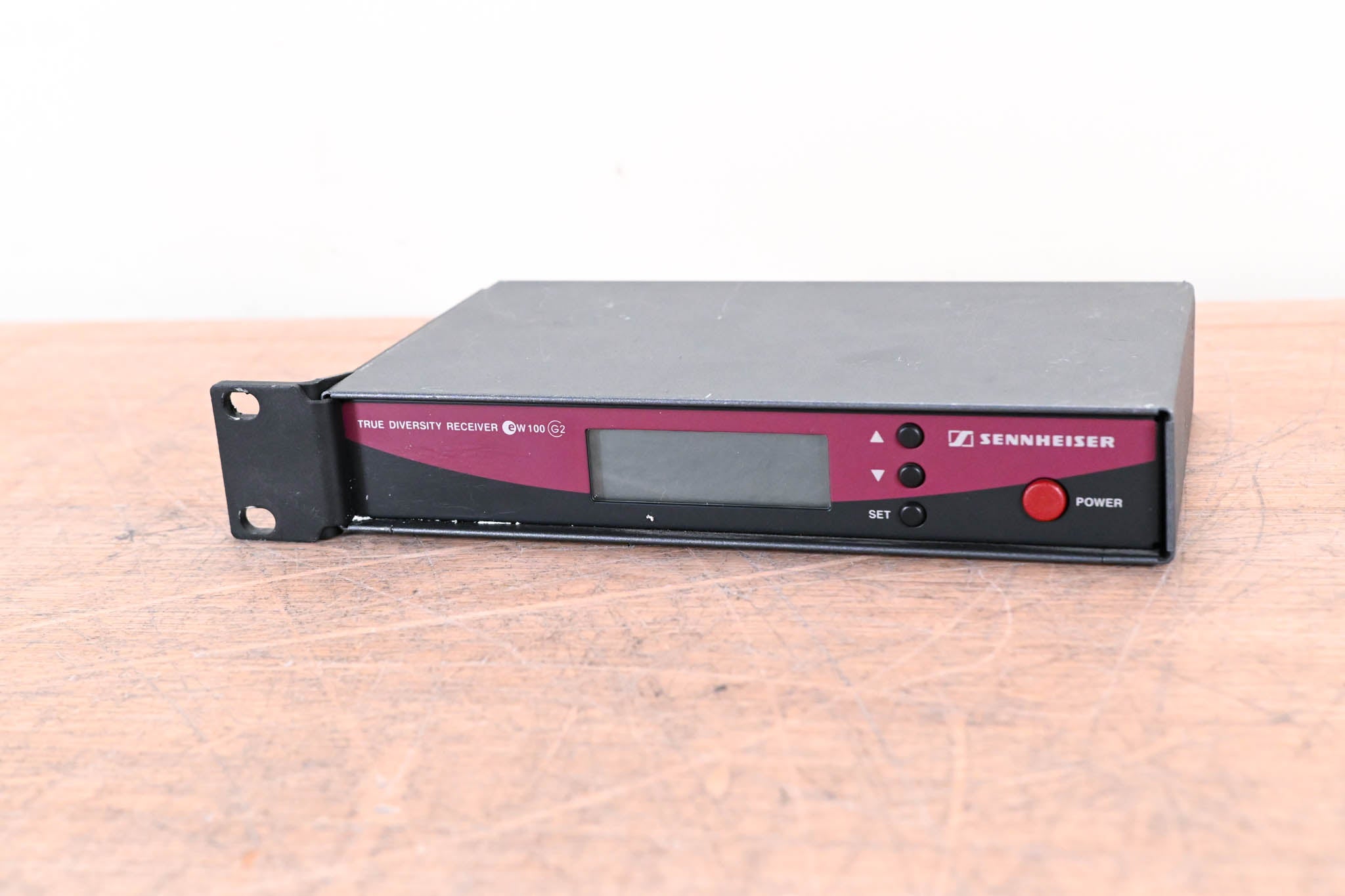 Sennheiser EM 100 G2 Wireless Receiver - A Range: 518-554 MHz