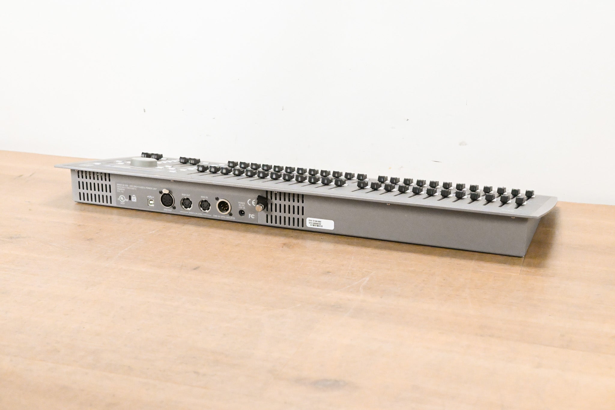 ETC SmartFade 2496 96-Channel Lighting Control Console (NO POWER SUPPLY)