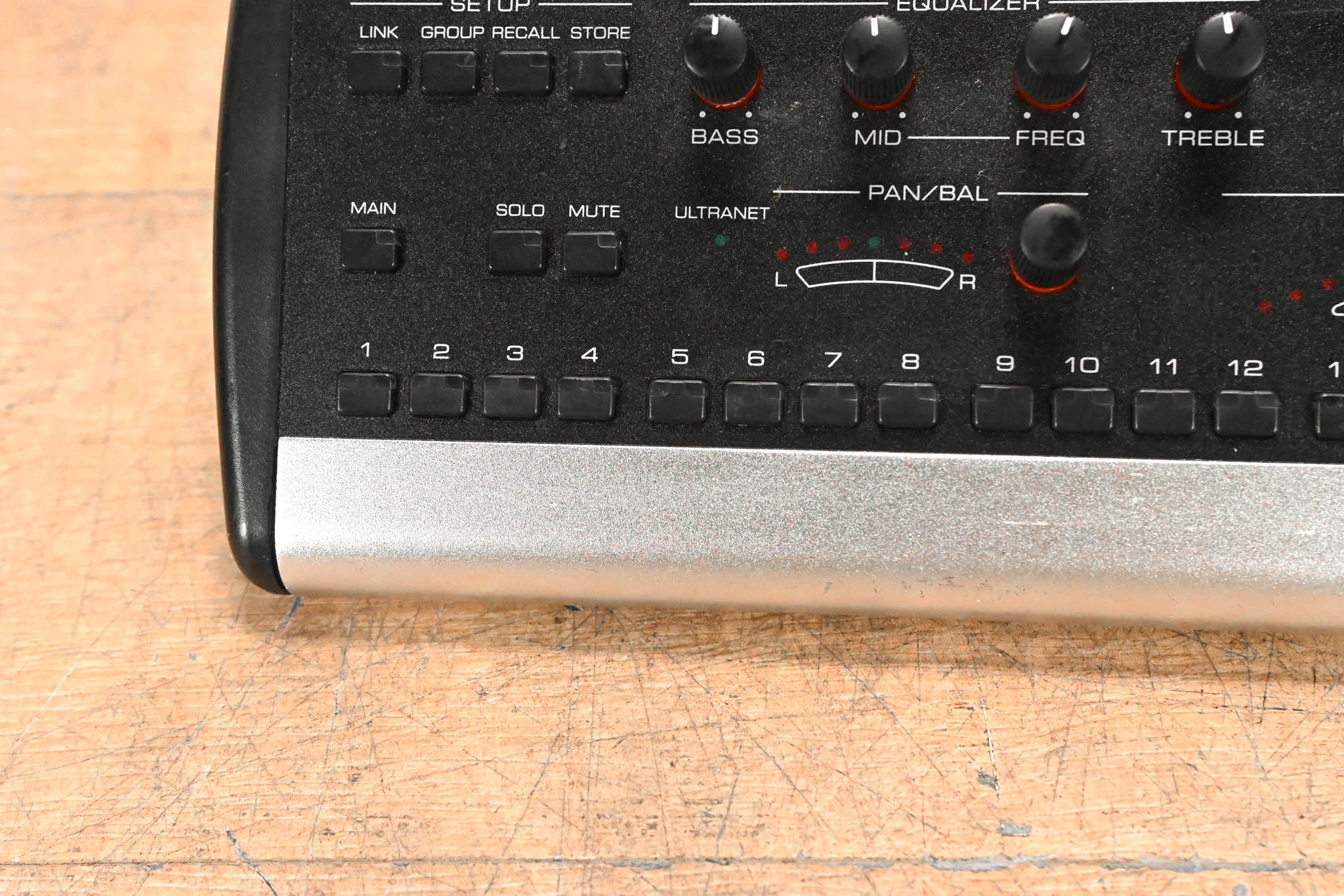 Behringer Powerplay P16-M 16-Channel Digital Personal Mixer