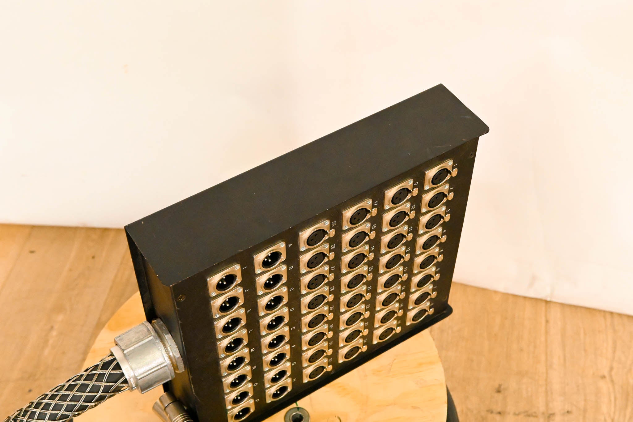 Whirlwind Medusa 32x16 XLR Stage Snake - 100 ft