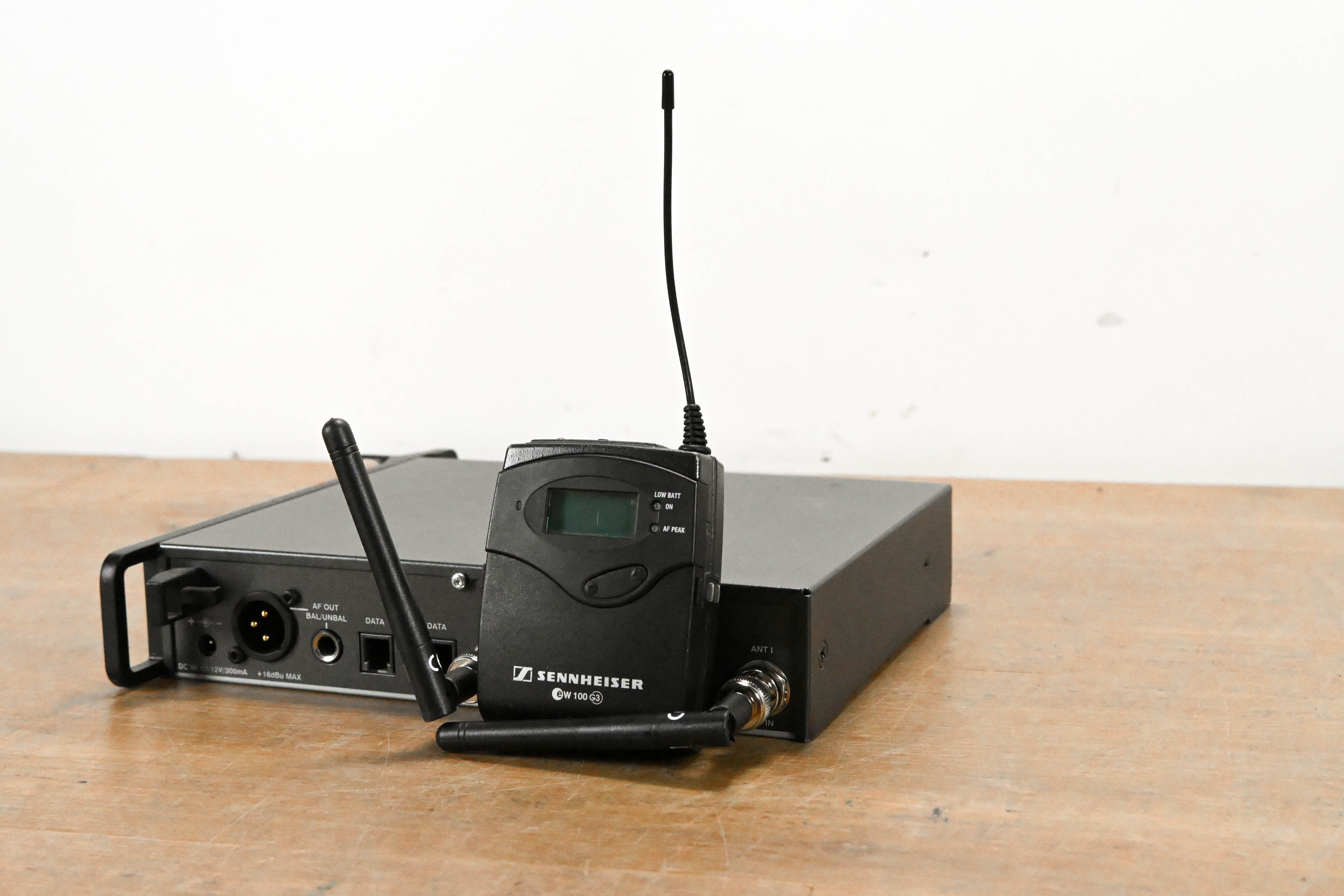 Sennheiser ew 100 G3 Bodypack Wireless System 566-608MHz NO POWER SUPPLY