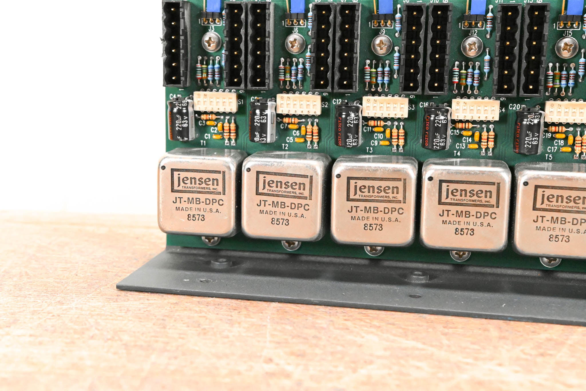 Jensen JT-MS-8N3 8-CH 3-Way Mic Splitter with Phantom Power Circuitry