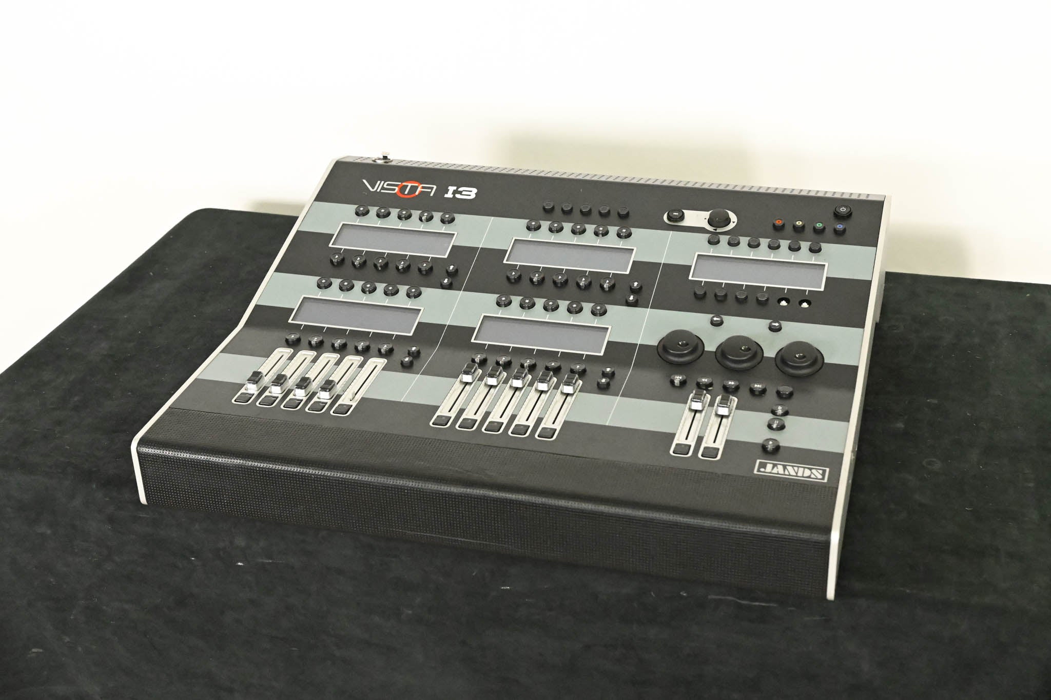 Jands Vista I3 Lighting Control Console