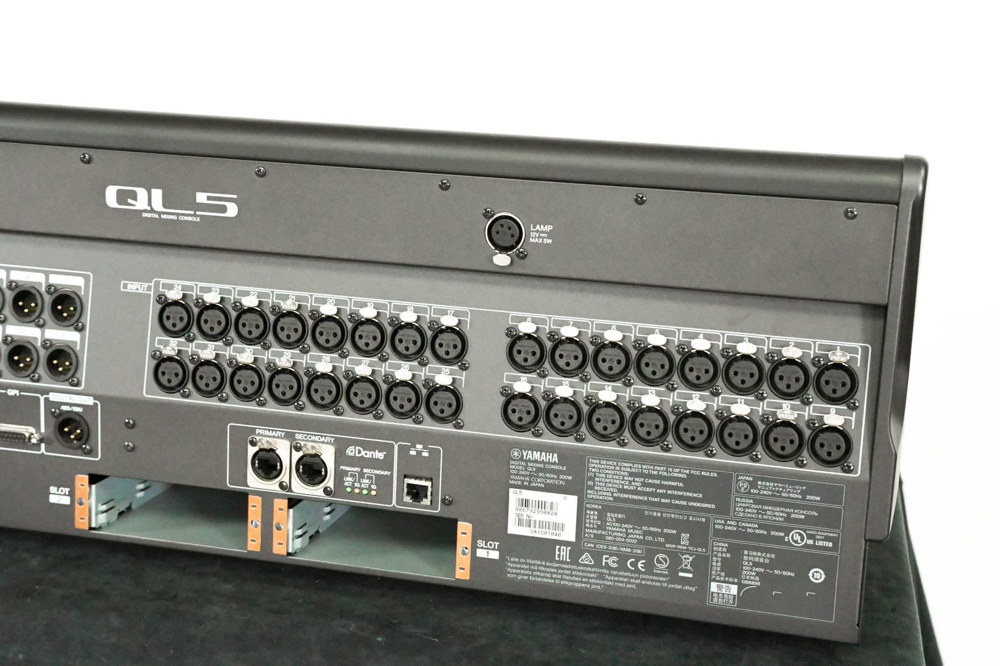 Yamaha QL5 64-Channel Digital Audio Mixing Console