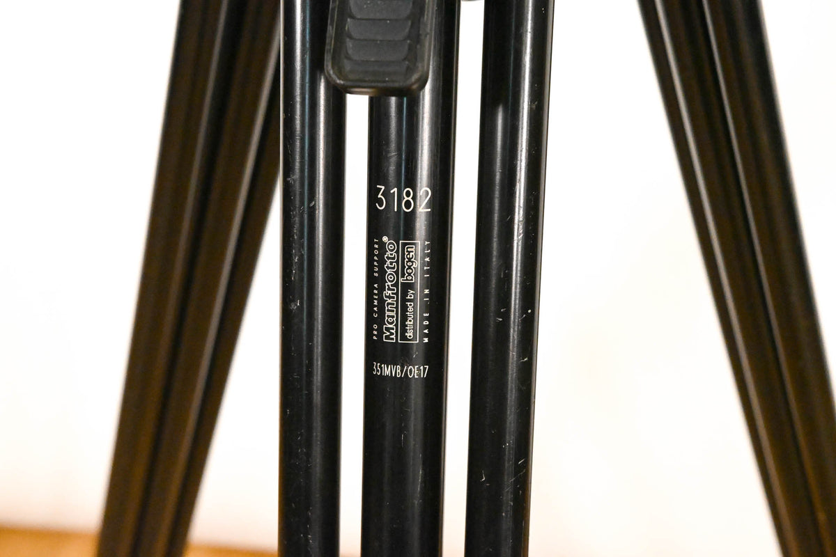 Manfrotto/Bogen 3182 Video Tripod with 503 Fluid Head