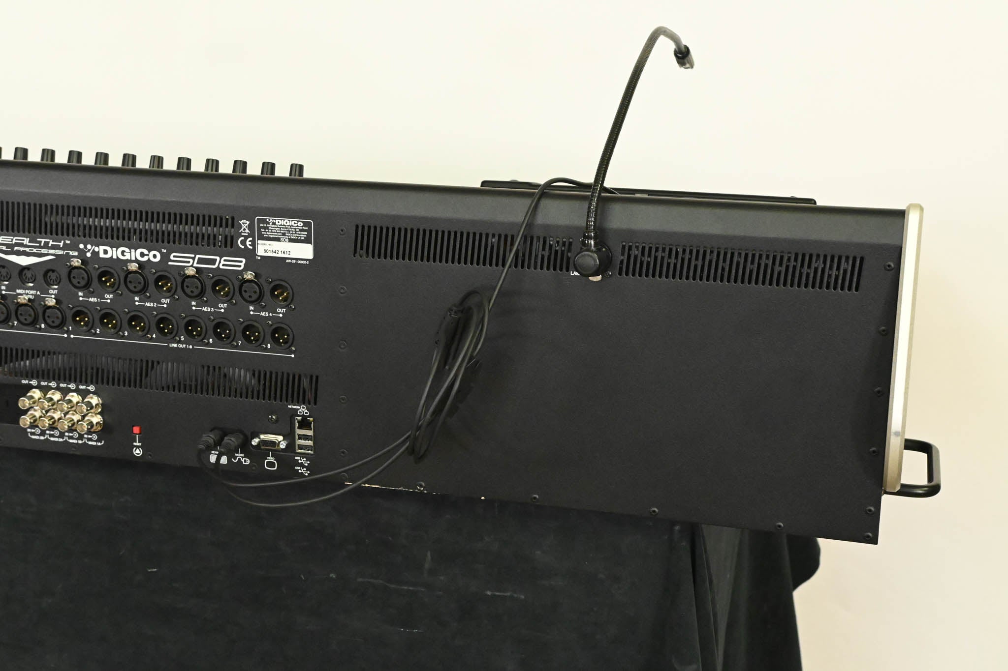 DiGiCo SD8 120-Channel Digital Mixing Console