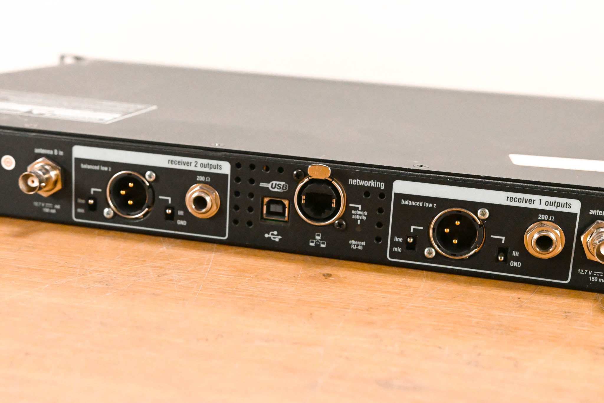 Shure UR4D Dual Wireless Receiver with two UR1 Bodypacks - G1