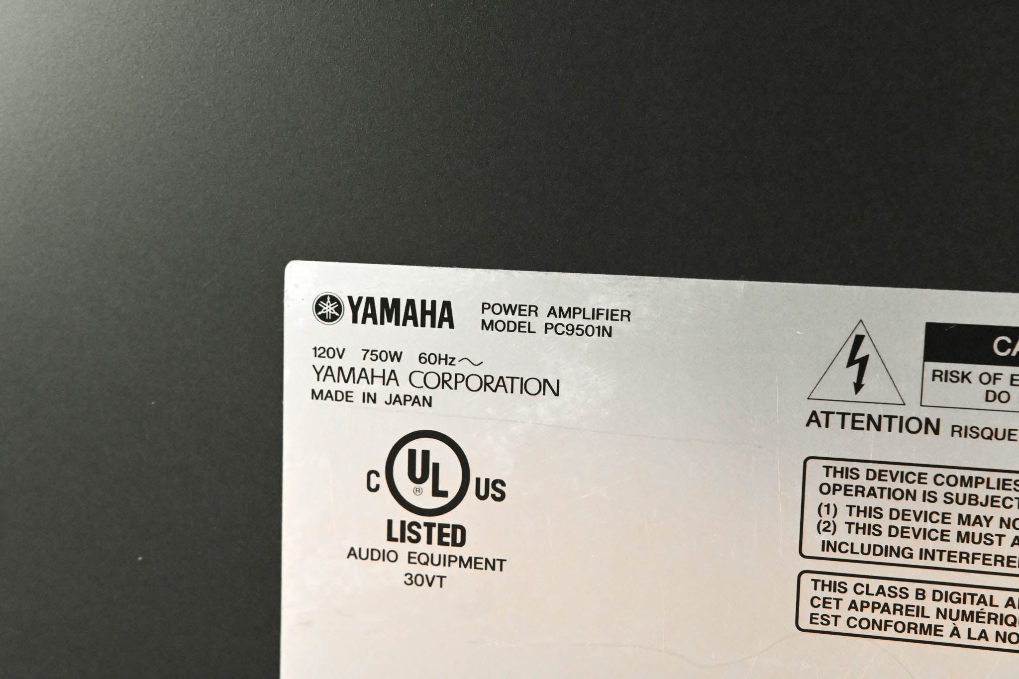 Yamaha PC9501N Two-Channel Power Amplifier