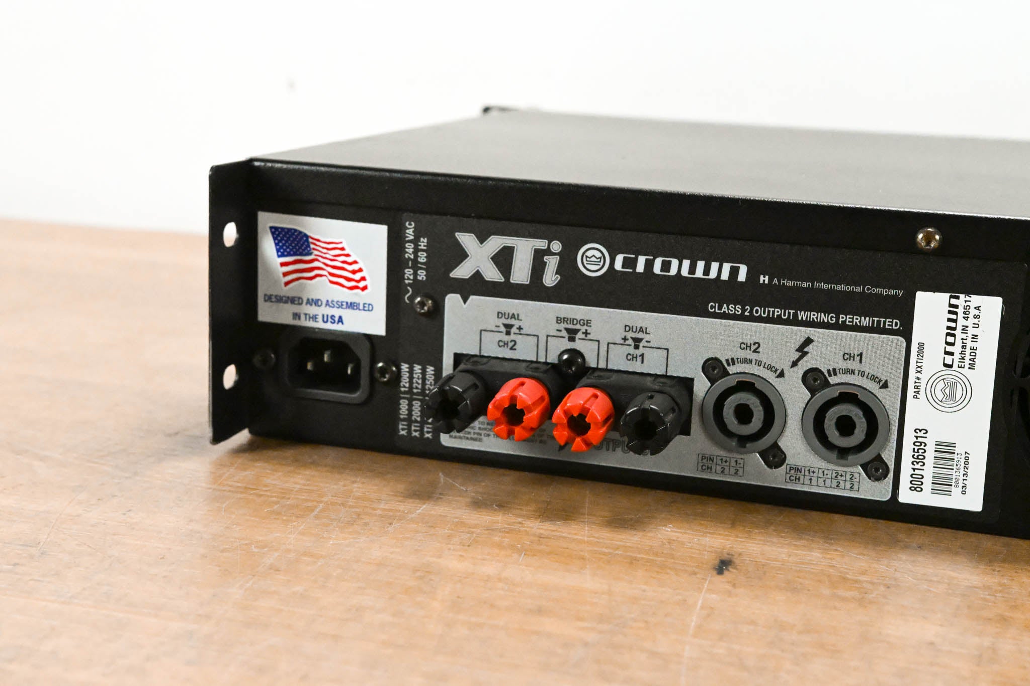 Crown XTi 2000 2-Channel Power Amplifier with DSP