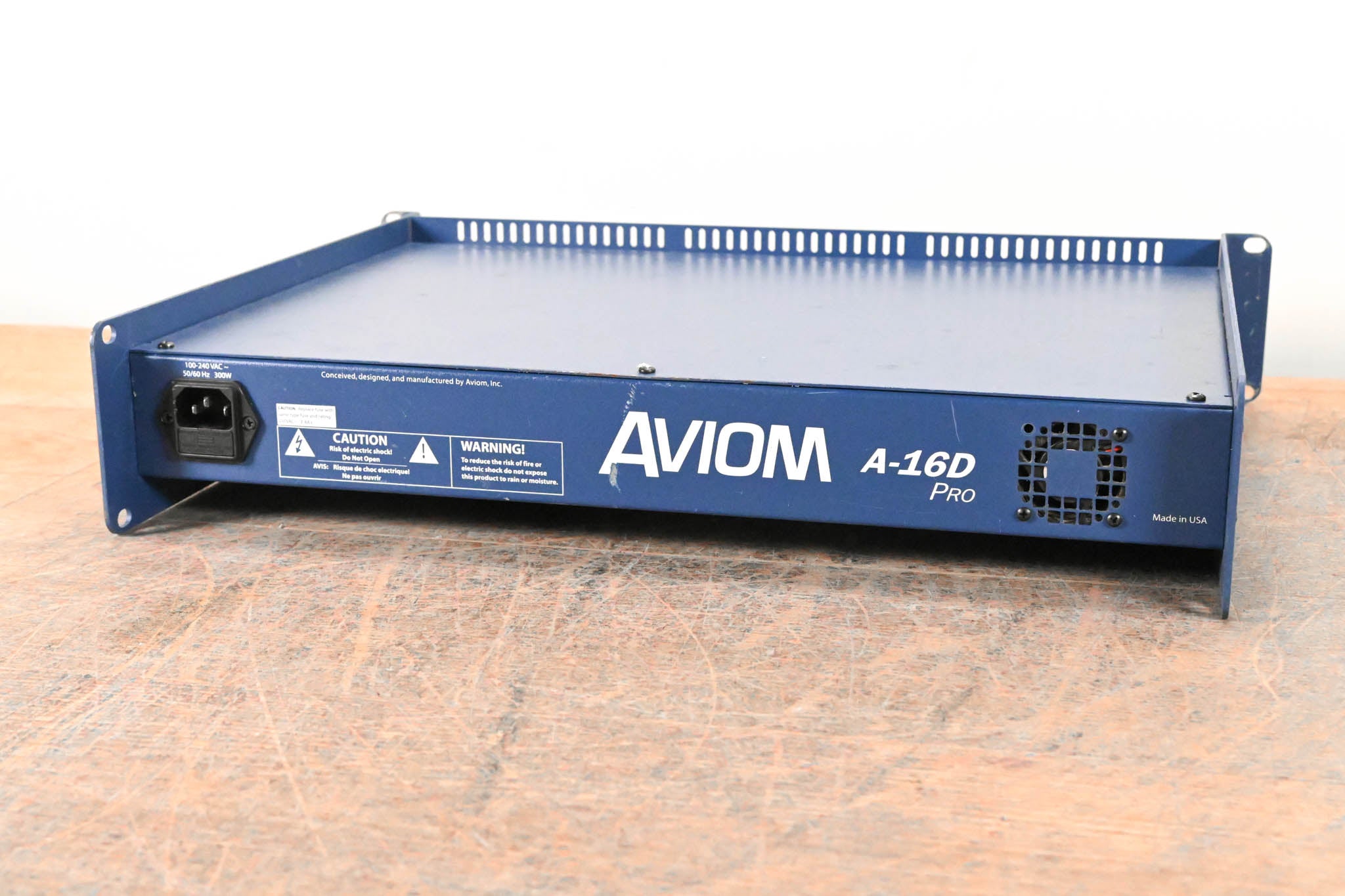 Aviom A-16D Pro A-Net Distributor