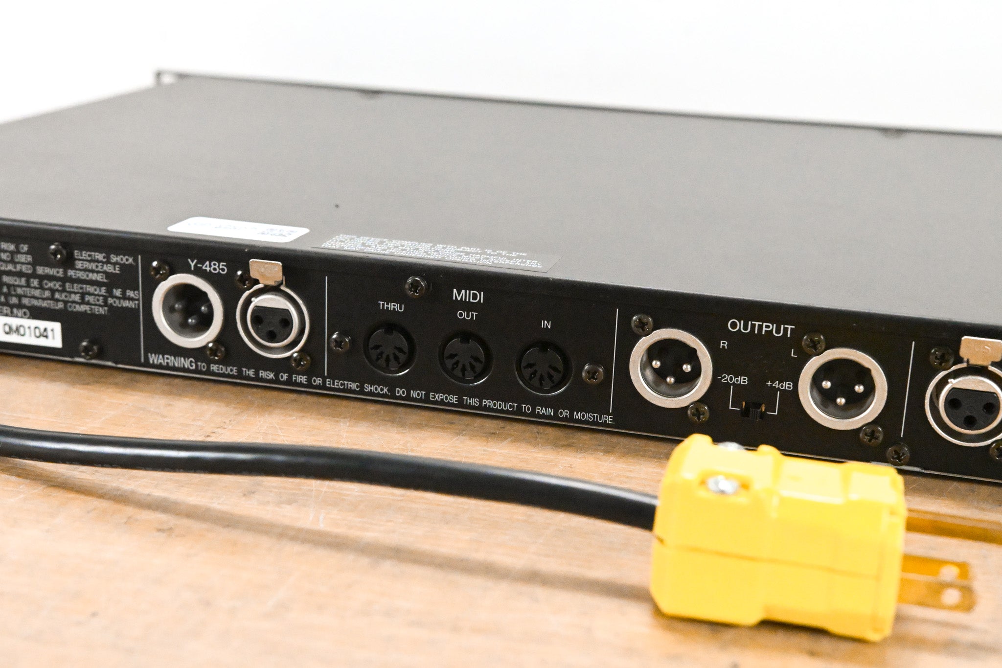 Yamaha YDG2030 Digital Graphic Equalizer