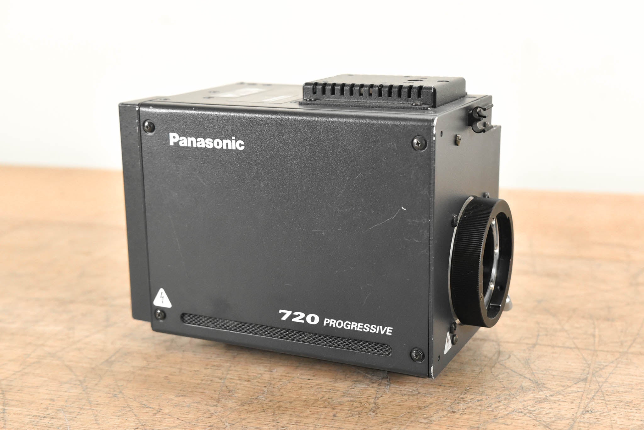 Panasonic AK-HC900P 720P Multi-purpose Digital Camera
